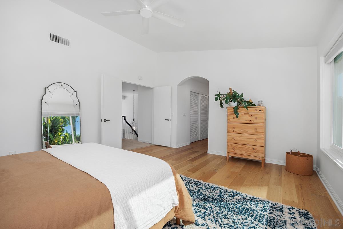 Detail Gallery Image 24 of 44 For 6429  La Vanco Ct, Carlsbad,  CA 92009 - 4 Beds | 3 Baths