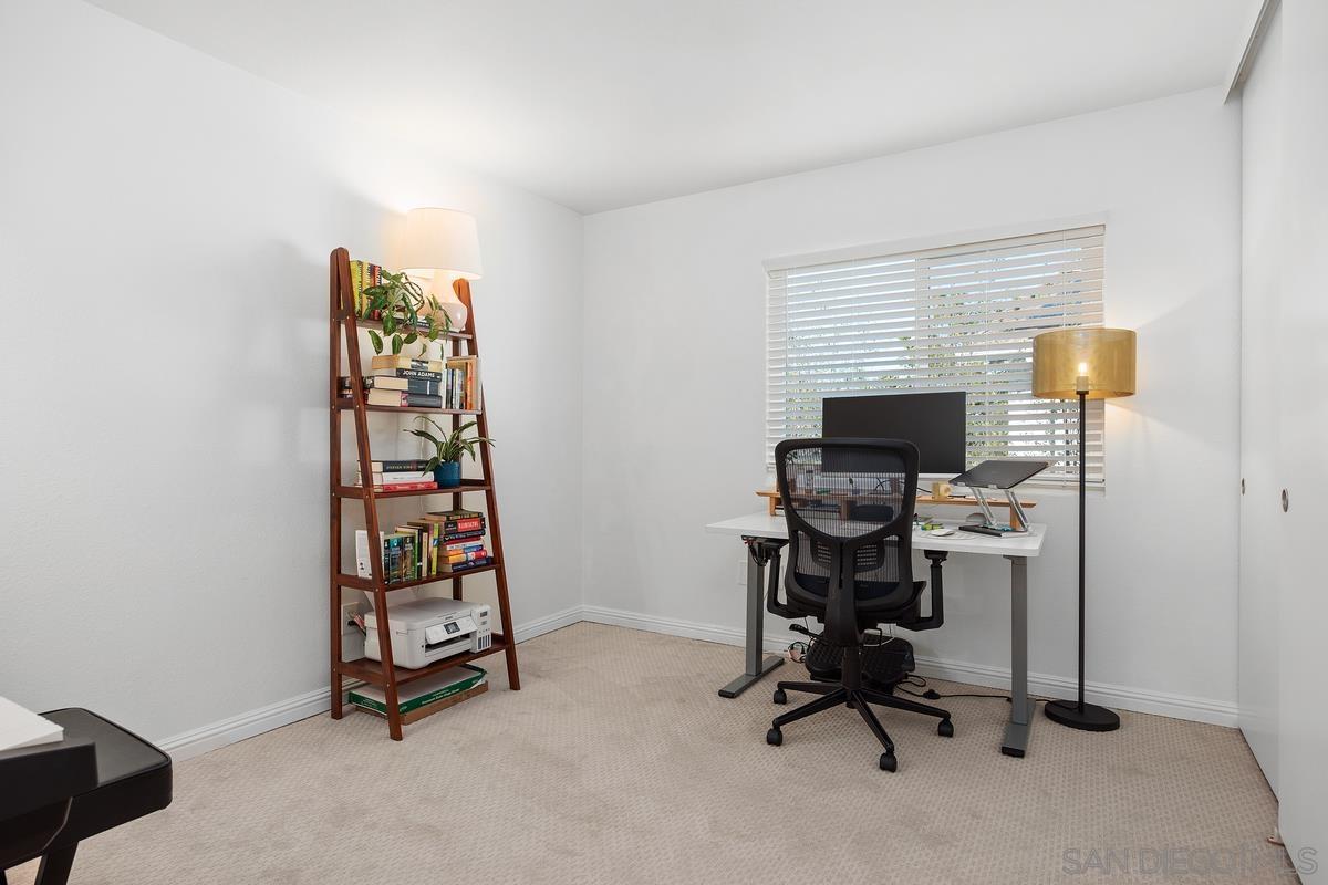 Detail Gallery Image 32 of 44 For 6429  La Vanco Ct, Carlsbad,  CA 92009 - 4 Beds | 3 Baths