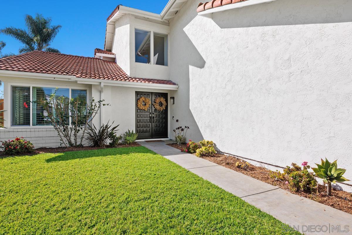 Detail Gallery Image 38 of 44 For 6429  La Vanco Ct, Carlsbad,  CA 92009 - 4 Beds | 3 Baths