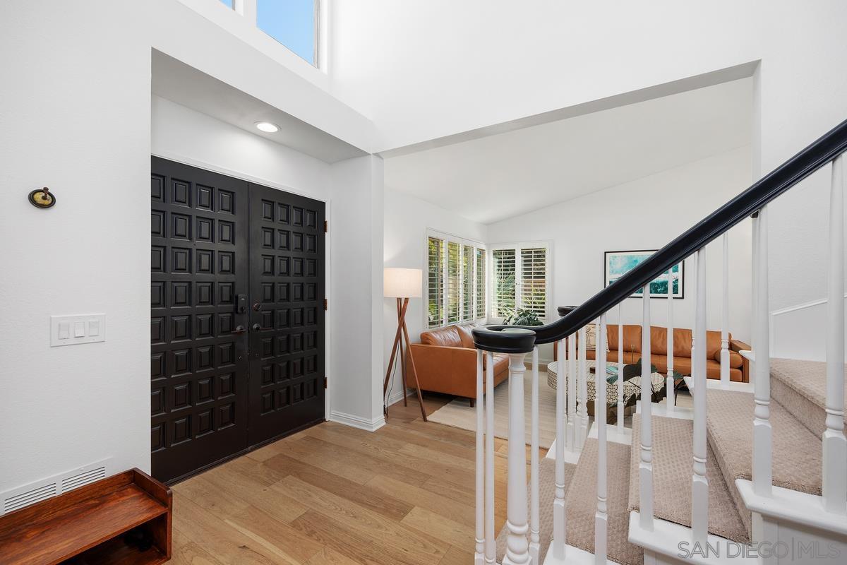 Detail Gallery Image 6 of 44 For 6429  La Vanco Ct, Carlsbad,  CA 92009 - 4 Beds | 3 Baths