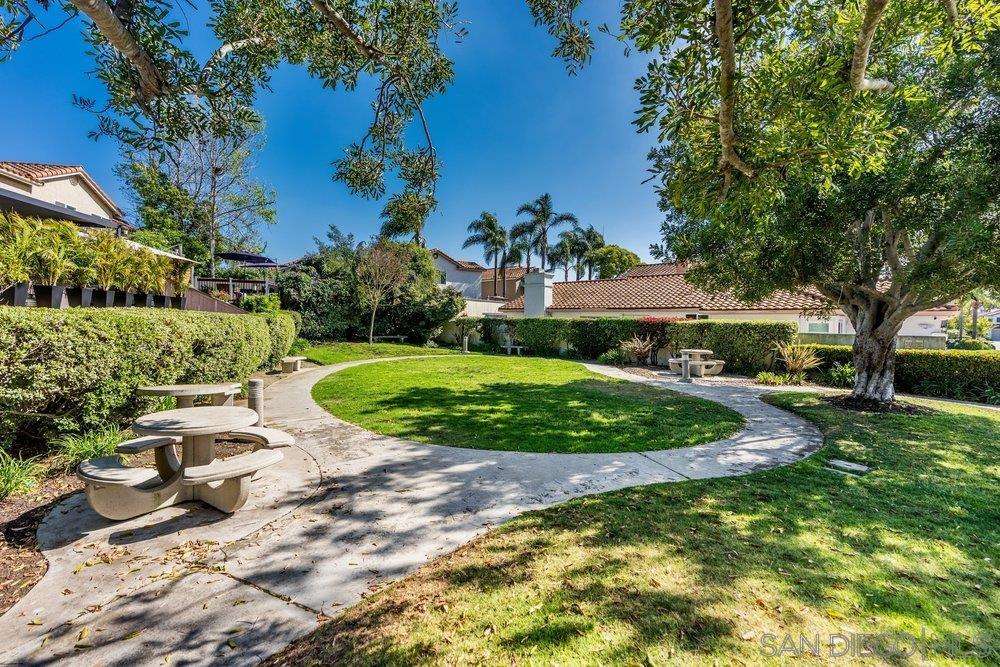 Detail Gallery Image 42 of 56 For 1979  Spanish Oak Way, Vista,  CA 92081 - 4 Beds | 2/1 Baths