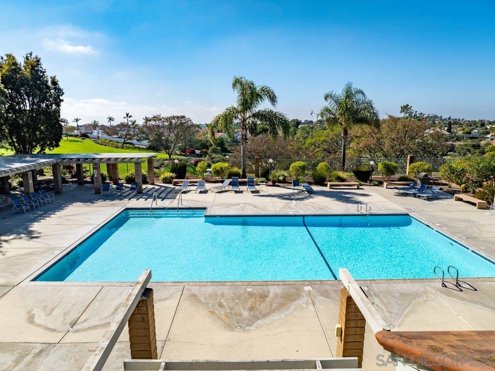 Detail Gallery Image 46 of 56 For 1979  Spanish Oak Way, Vista,  CA 92081 - 4 Beds | 2/1 Baths