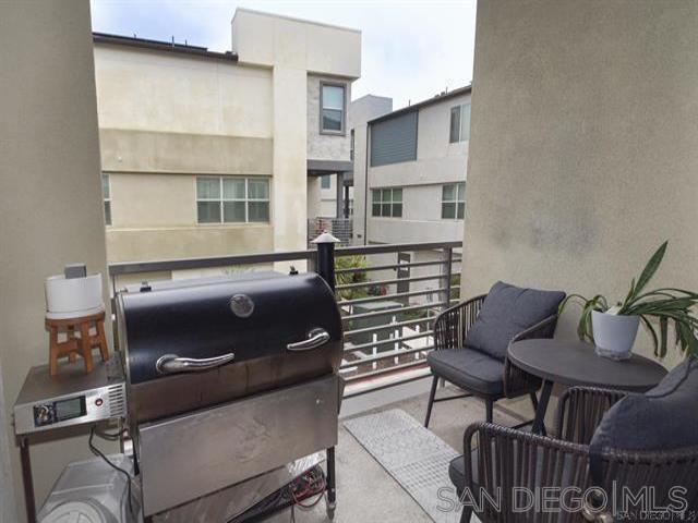 Detail Gallery Image 13 of 14 For 1812  Mint Terrace  Unit 4, Chula Vista,  CA 91915 - 3 Beds | 3 Baths