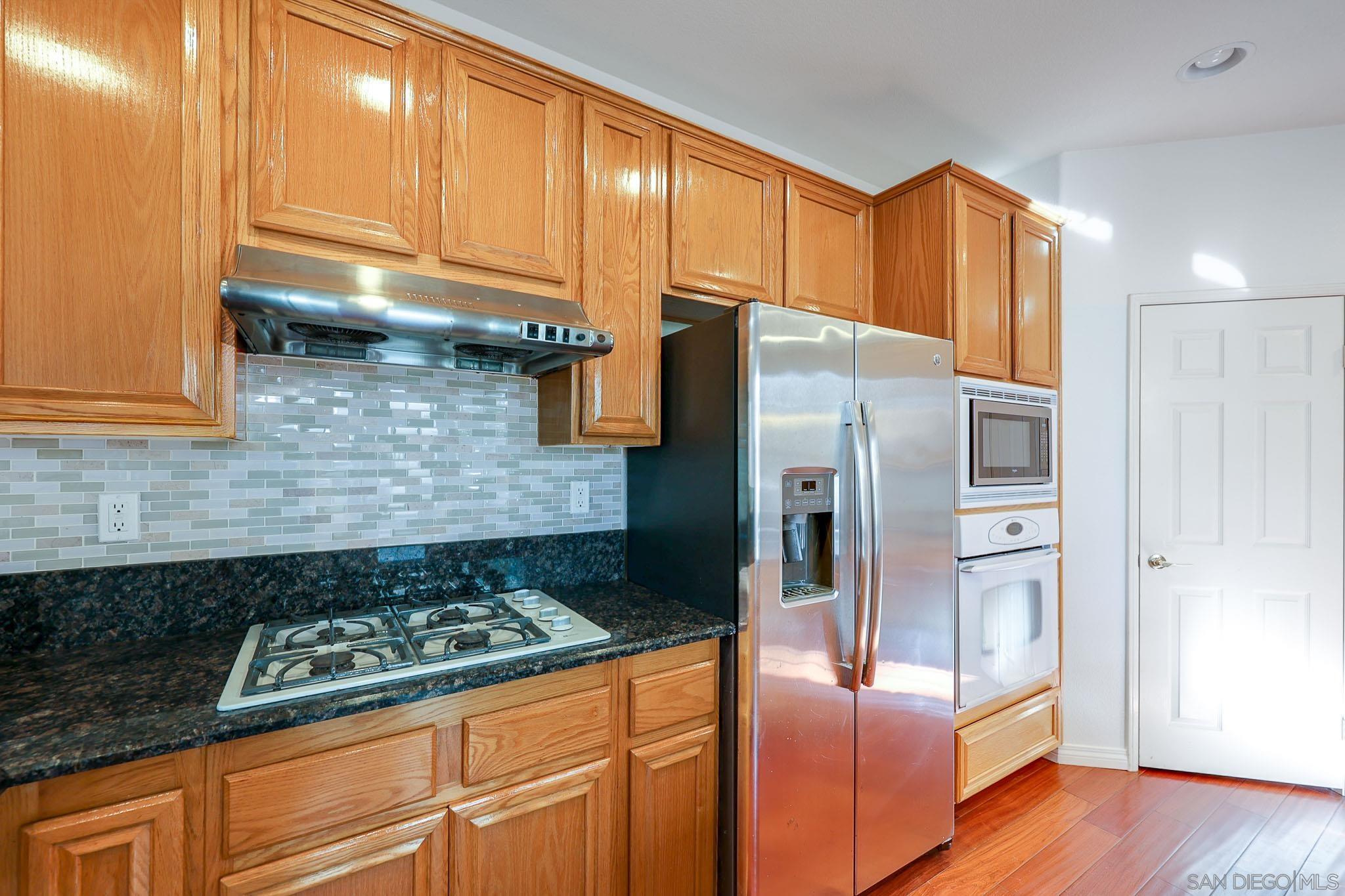 Detail Gallery Image 13 of 37 For 16639  Deer Ridge Rd, San Diego,  CA 92127 - 3 Beds | 2/1 Baths