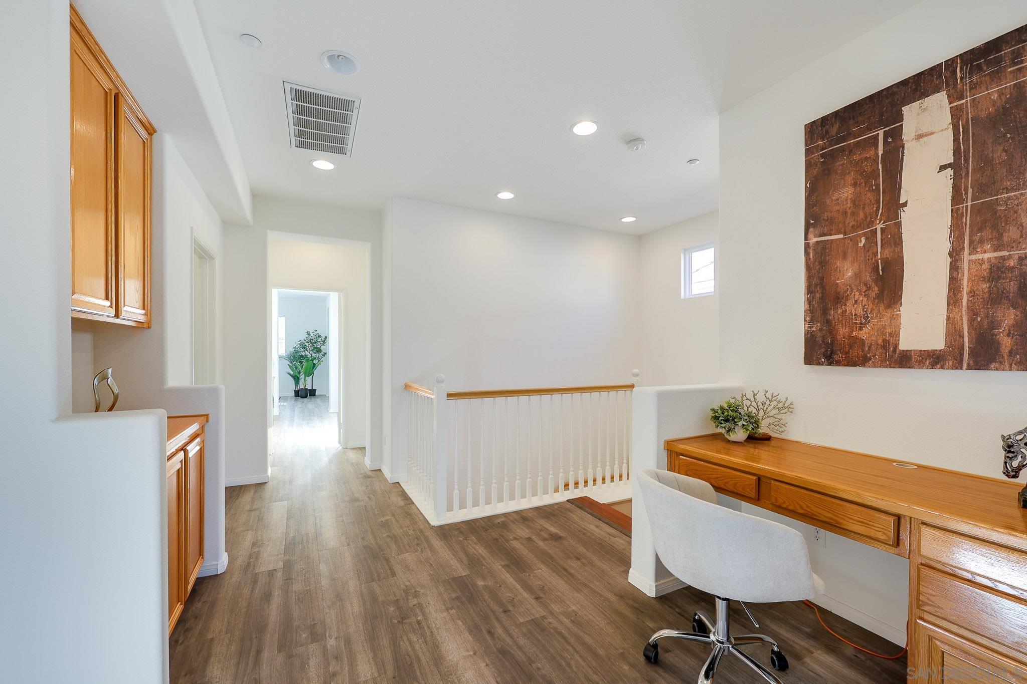 Detail Gallery Image 16 of 37 For 16639  Deer Ridge Rd, San Diego,  CA 92127 - 3 Beds | 2/1 Baths