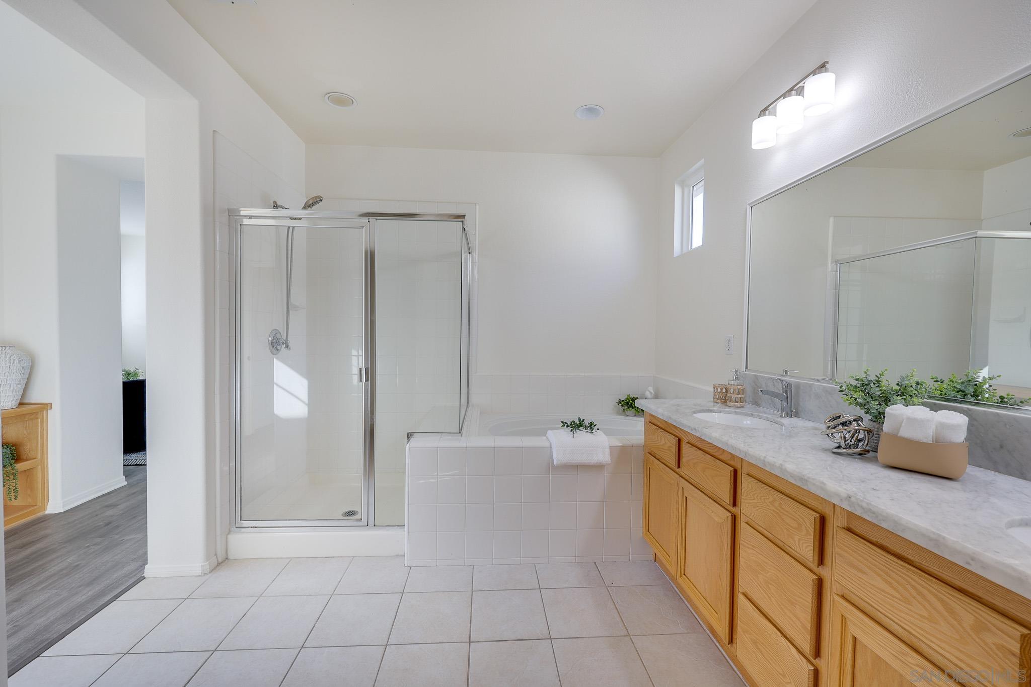 Detail Gallery Image 26 of 37 For 16639  Deer Ridge Rd, San Diego,  CA 92127 - 3 Beds | 2/1 Baths