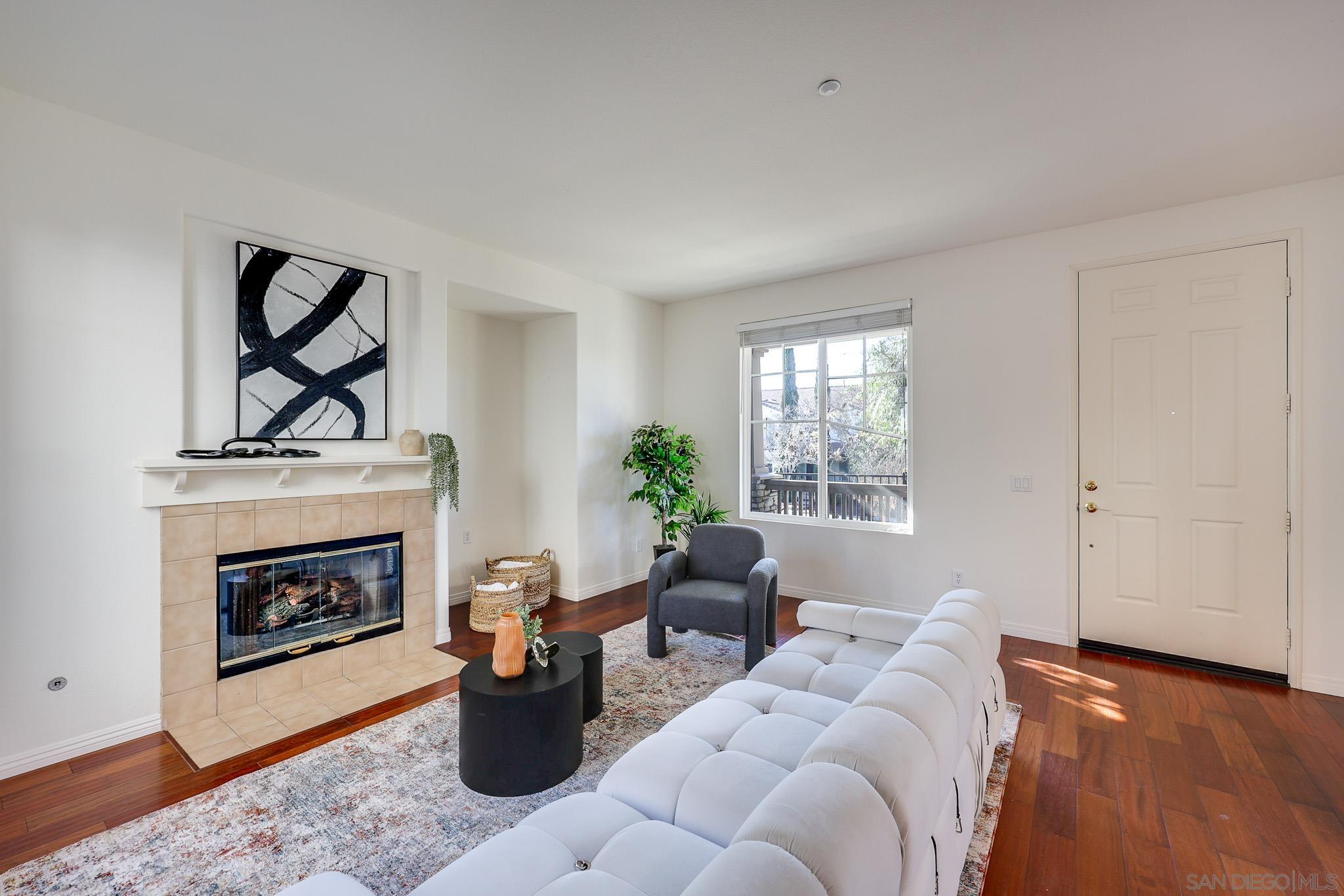 Detail Gallery Image 4 of 37 For 16639  Deer Ridge Rd, San Diego,  CA 92127 - 3 Beds | 2/1 Baths