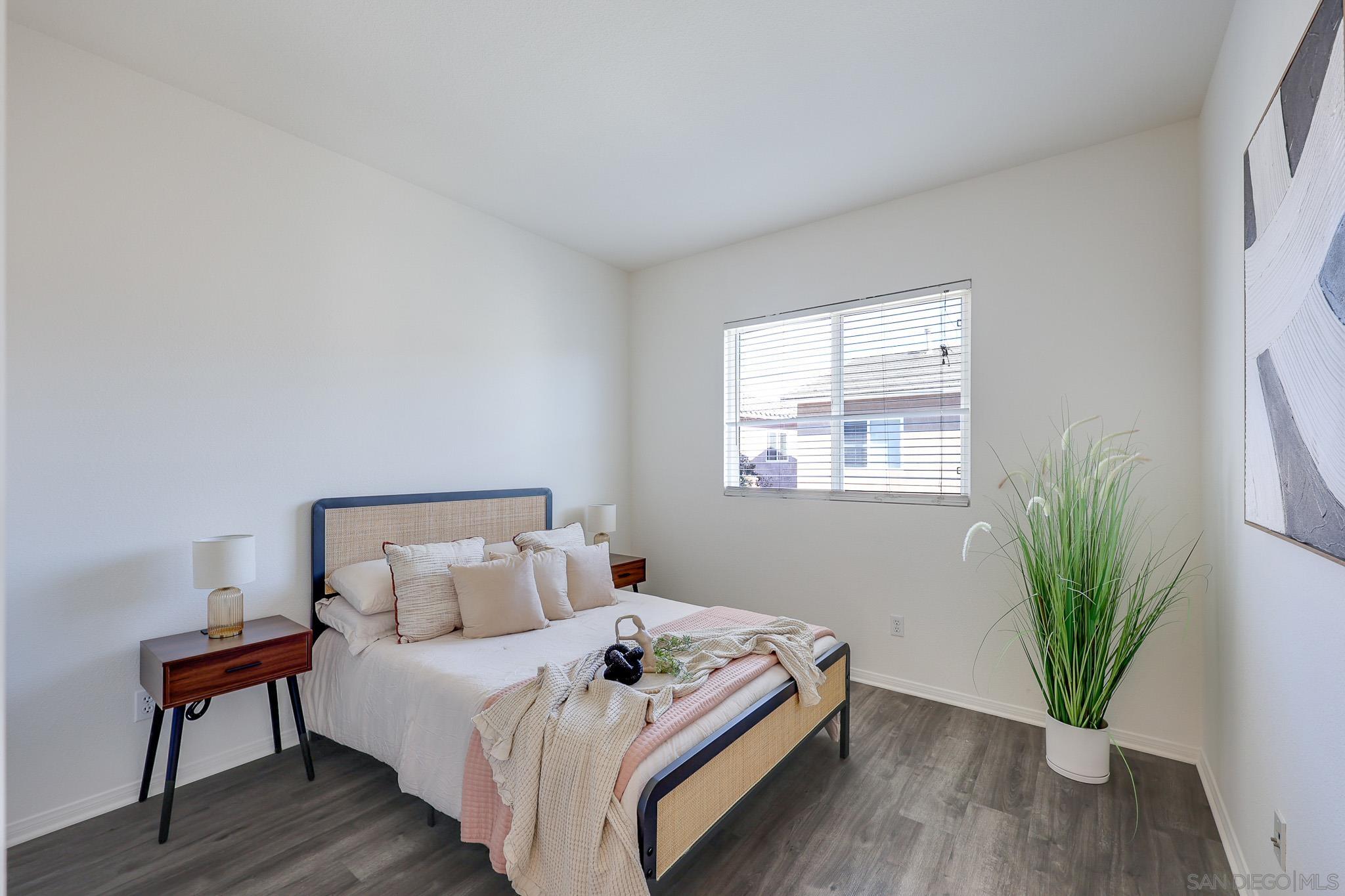 Detail Gallery Image 32 of 37 For 16639  Deer Ridge Rd, San Diego,  CA 92127 - 3 Beds | 2/1 Baths