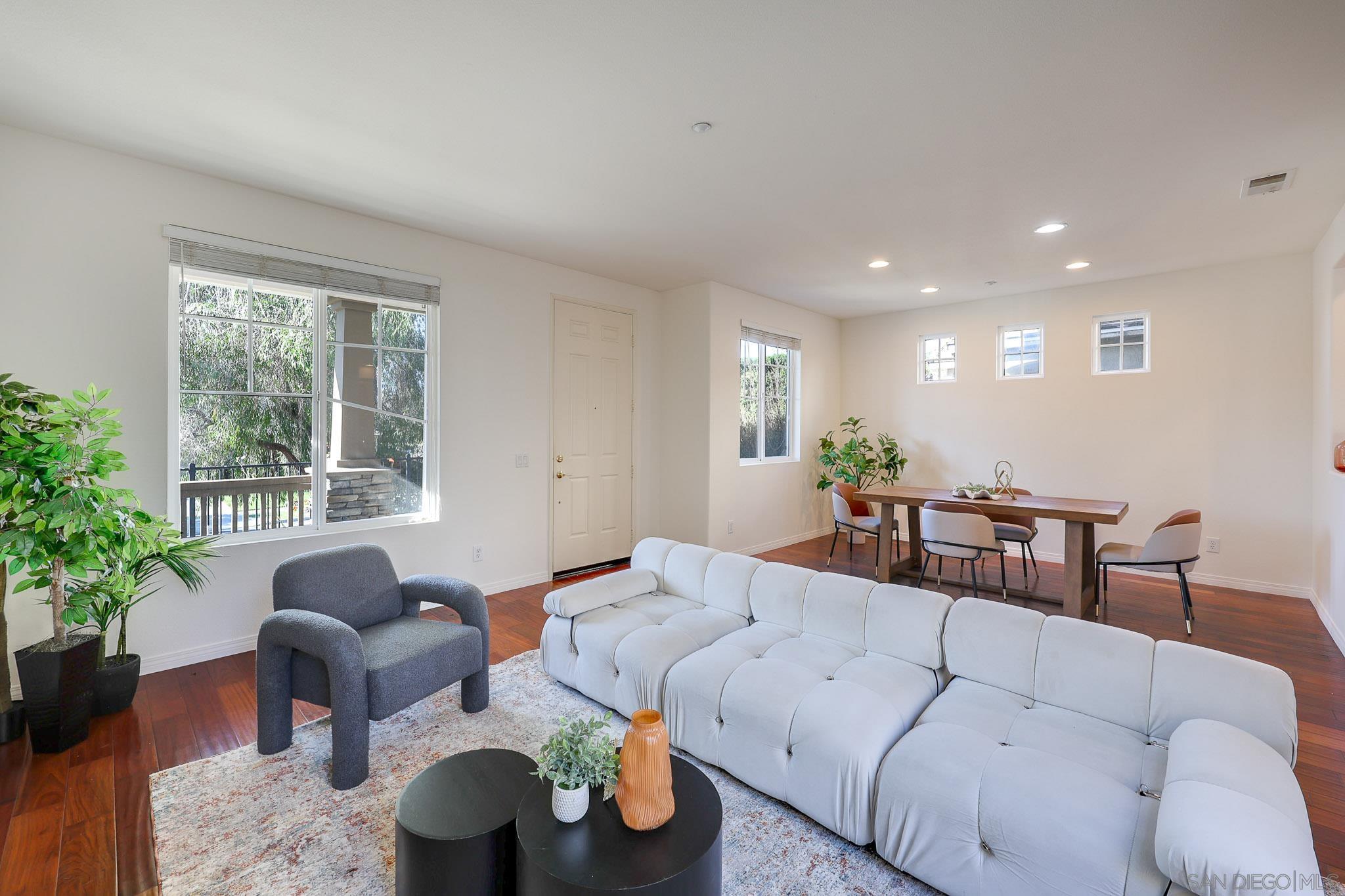 Detail Gallery Image 5 of 37 For 16639  Deer Ridge Rd, San Diego,  CA 92127 - 3 Beds | 2/1 Baths