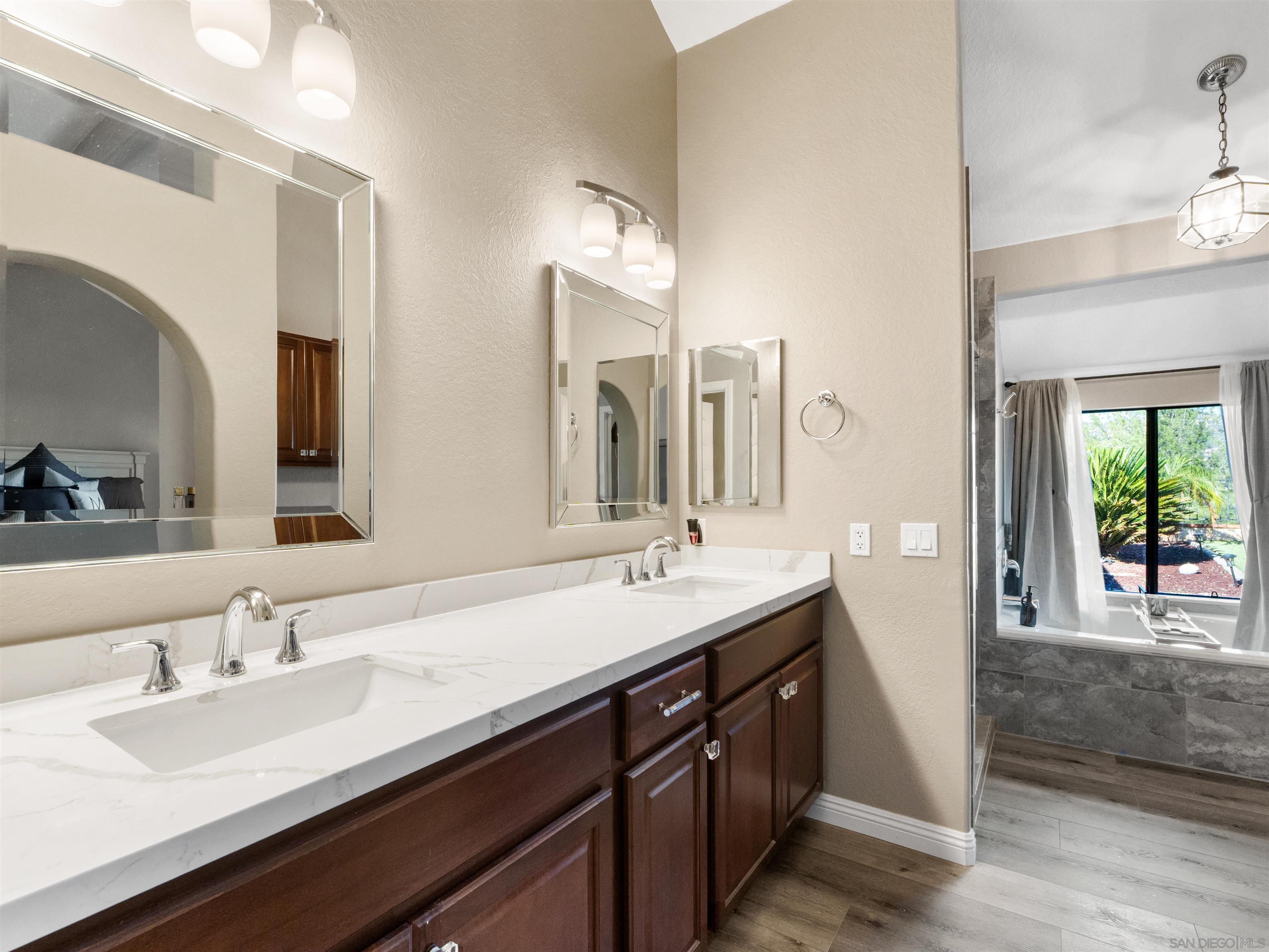 Detail Gallery Image 16 of 32 For 475  Summerhill Terrace, Alpine,  CA 91901 - 4 Beds | 2 Baths