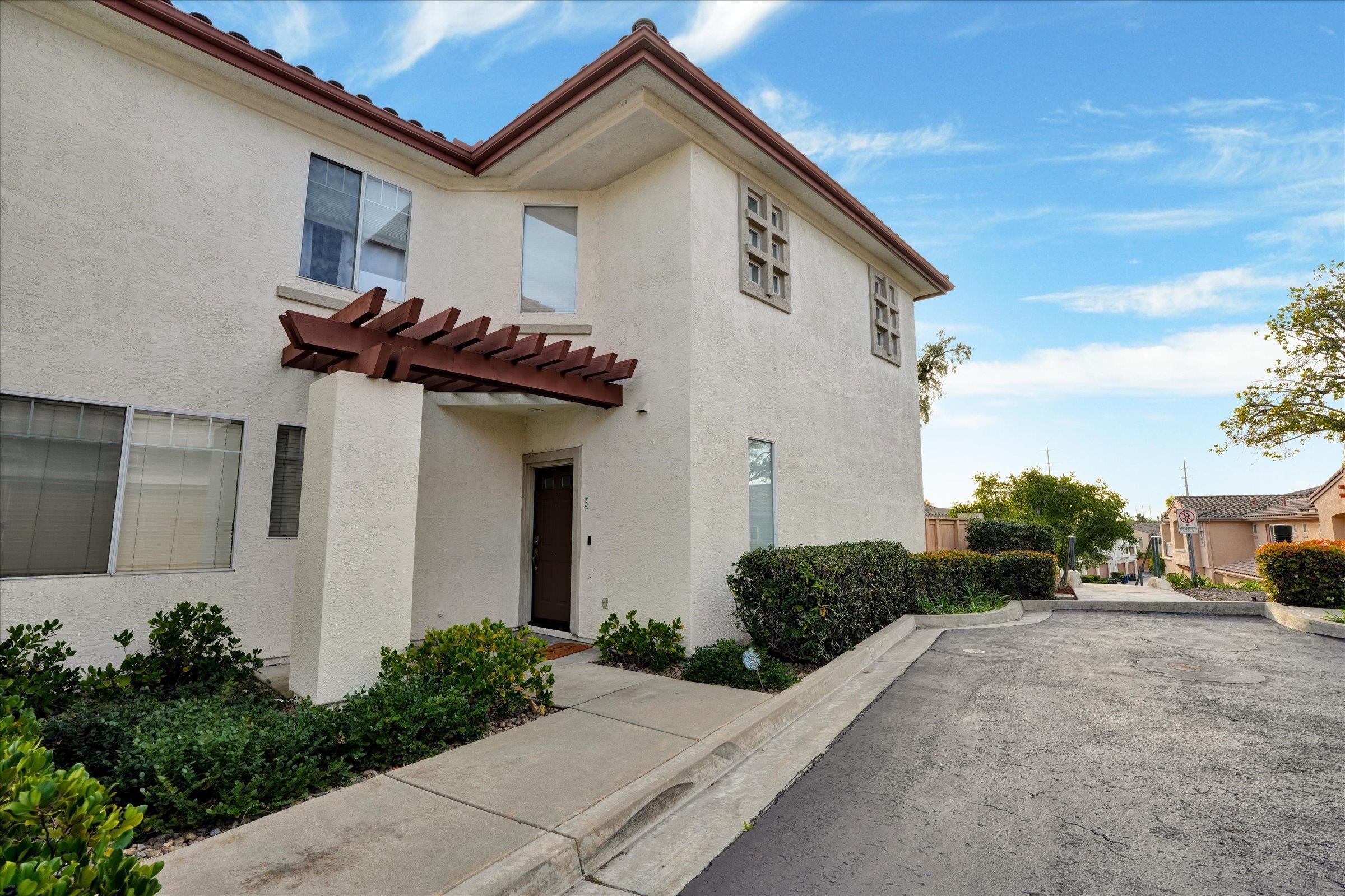 Detail Gallery Image 24 of 27 For 10944  Ivy Hill Drive  #5,  San Diego,  CA 92131 - 2 Beds | 2/1 Baths