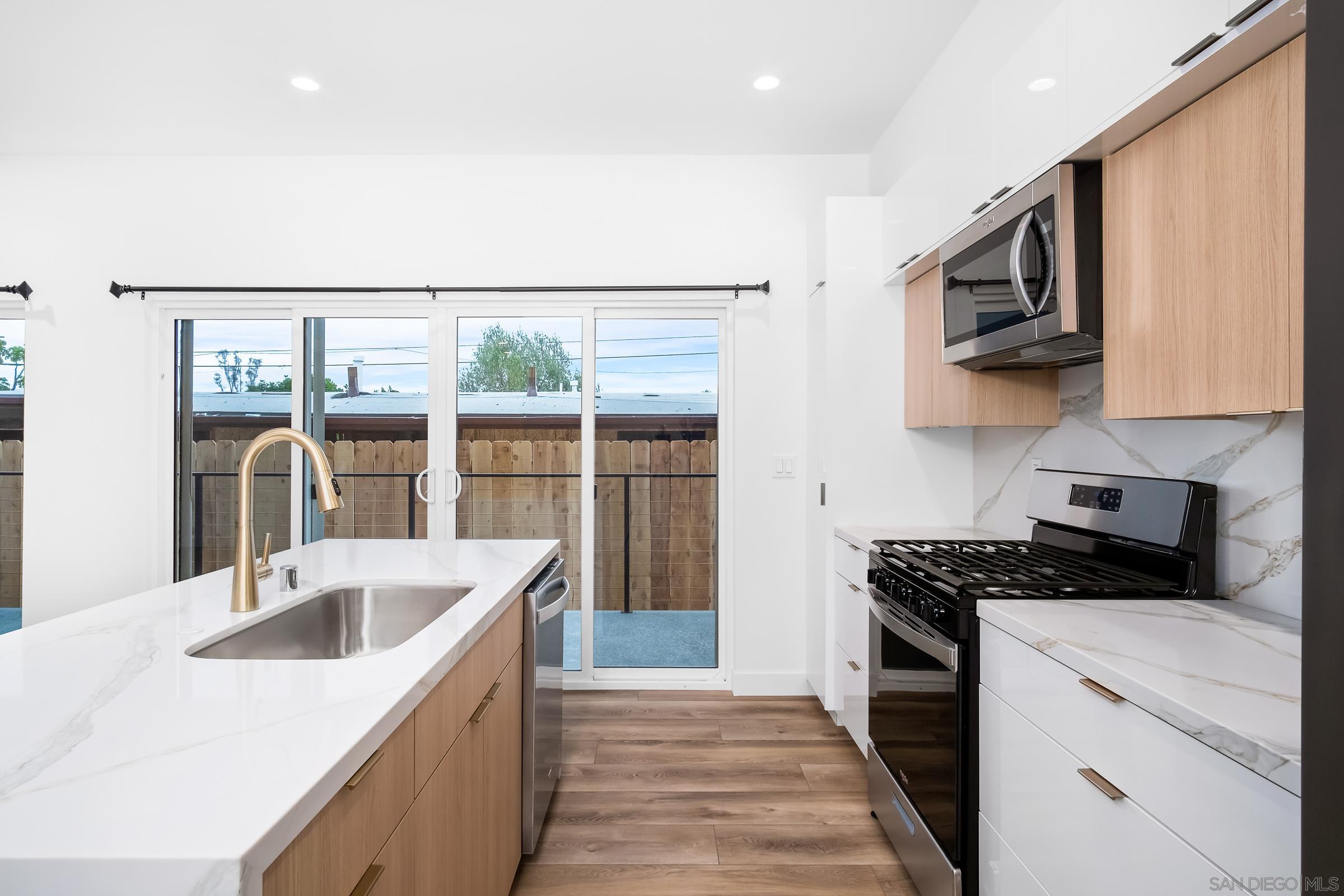 Detail Gallery Image 11 of 29 For 5230-32  Rincon St, San Diego,  CA 92115 - – Beds | – Baths