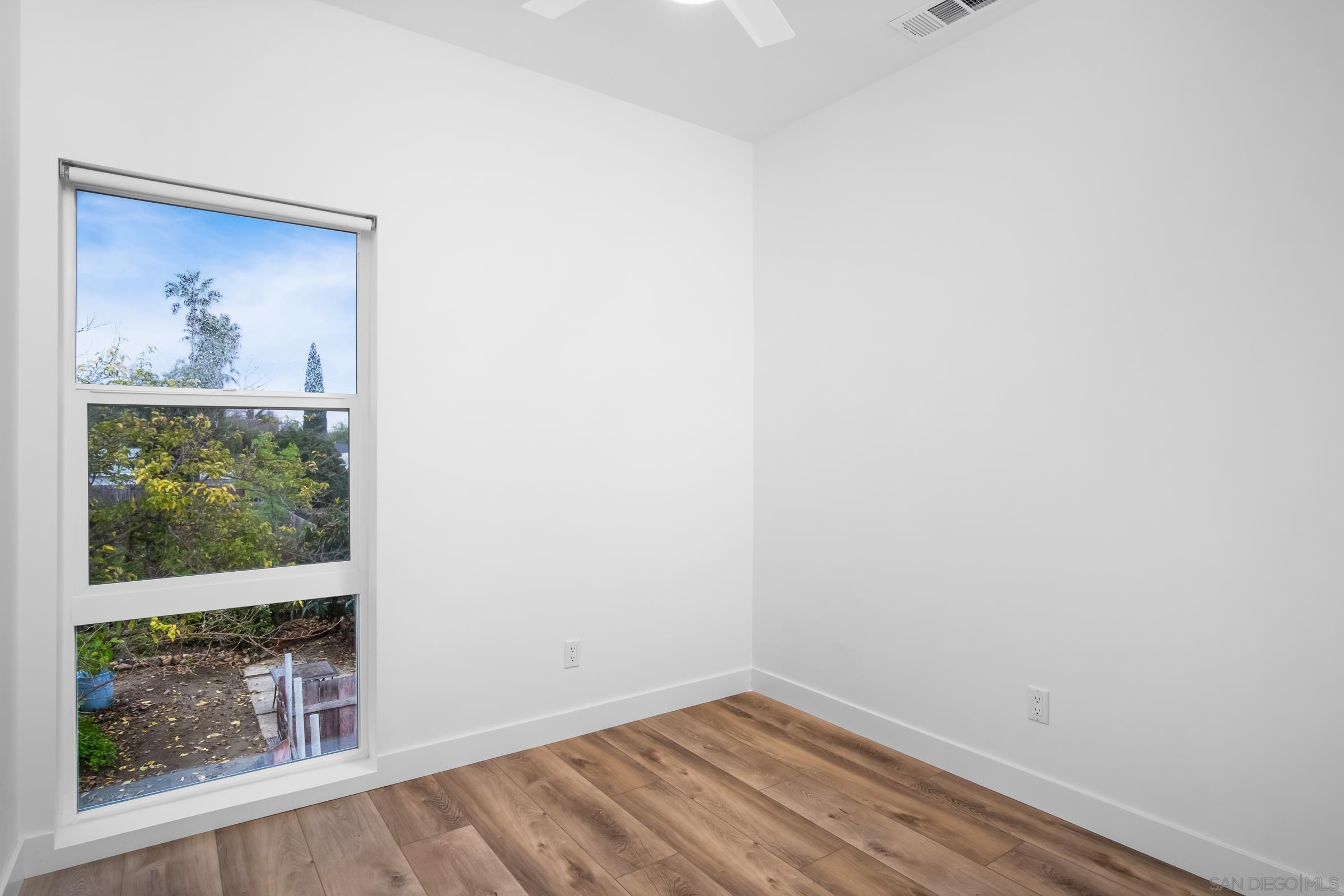 Detail Gallery Image 28 of 29 For 5230-32  Rincon St, San Diego,  CA 92115 - – Beds | – Baths