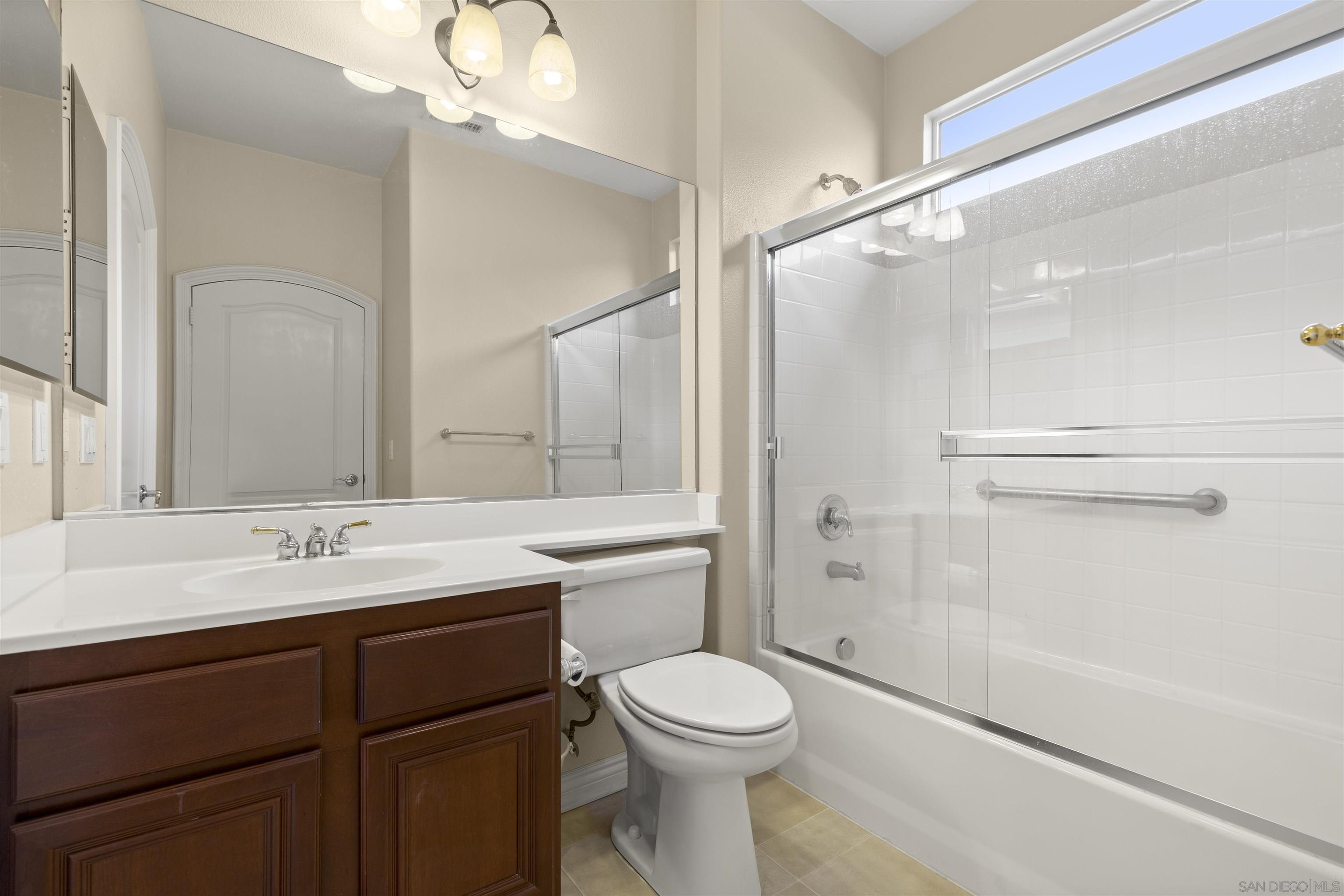 Detail Gallery Image 12 of 33 For 9093  Filaree Ct, Corona,  CA 92883 - 2 Beds | 1/1 Baths