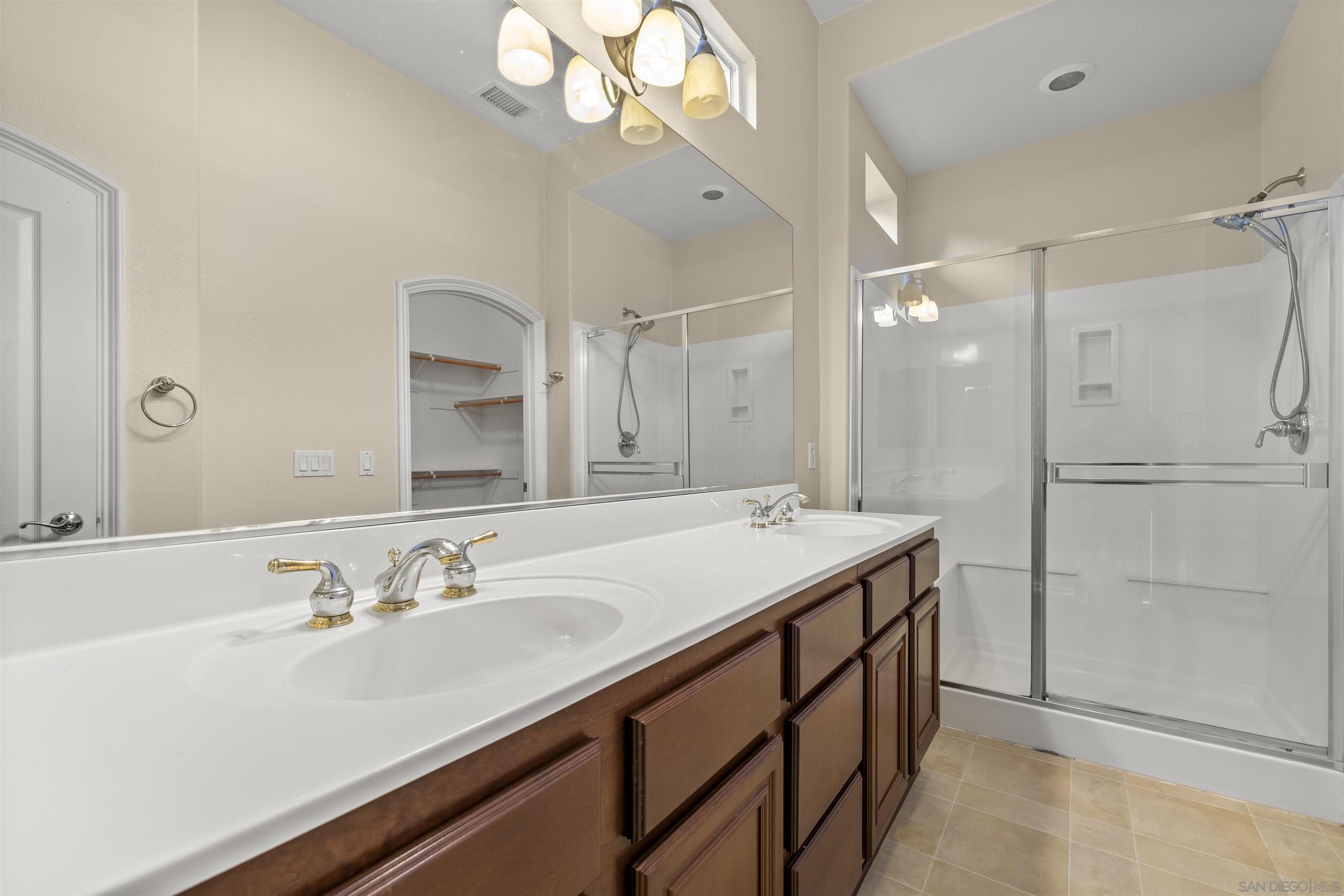 Detail Gallery Image 15 of 33 For 9093  Filaree Ct, Corona,  CA 92883 - 2 Beds | 1/1 Baths