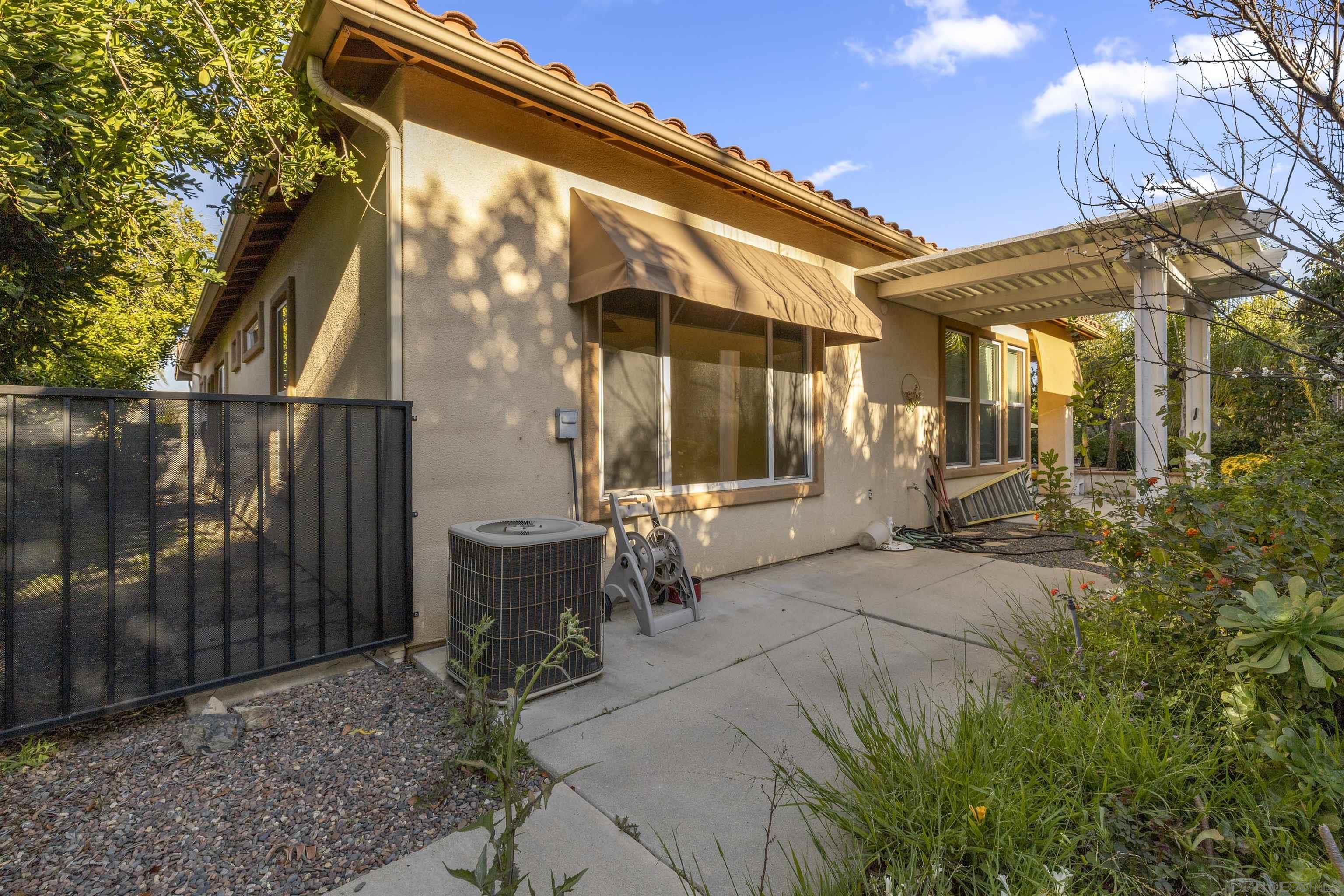 Detail Gallery Image 22 of 33 For 9093  Filaree Ct, Corona,  CA 92883 - 2 Beds | 1/1 Baths