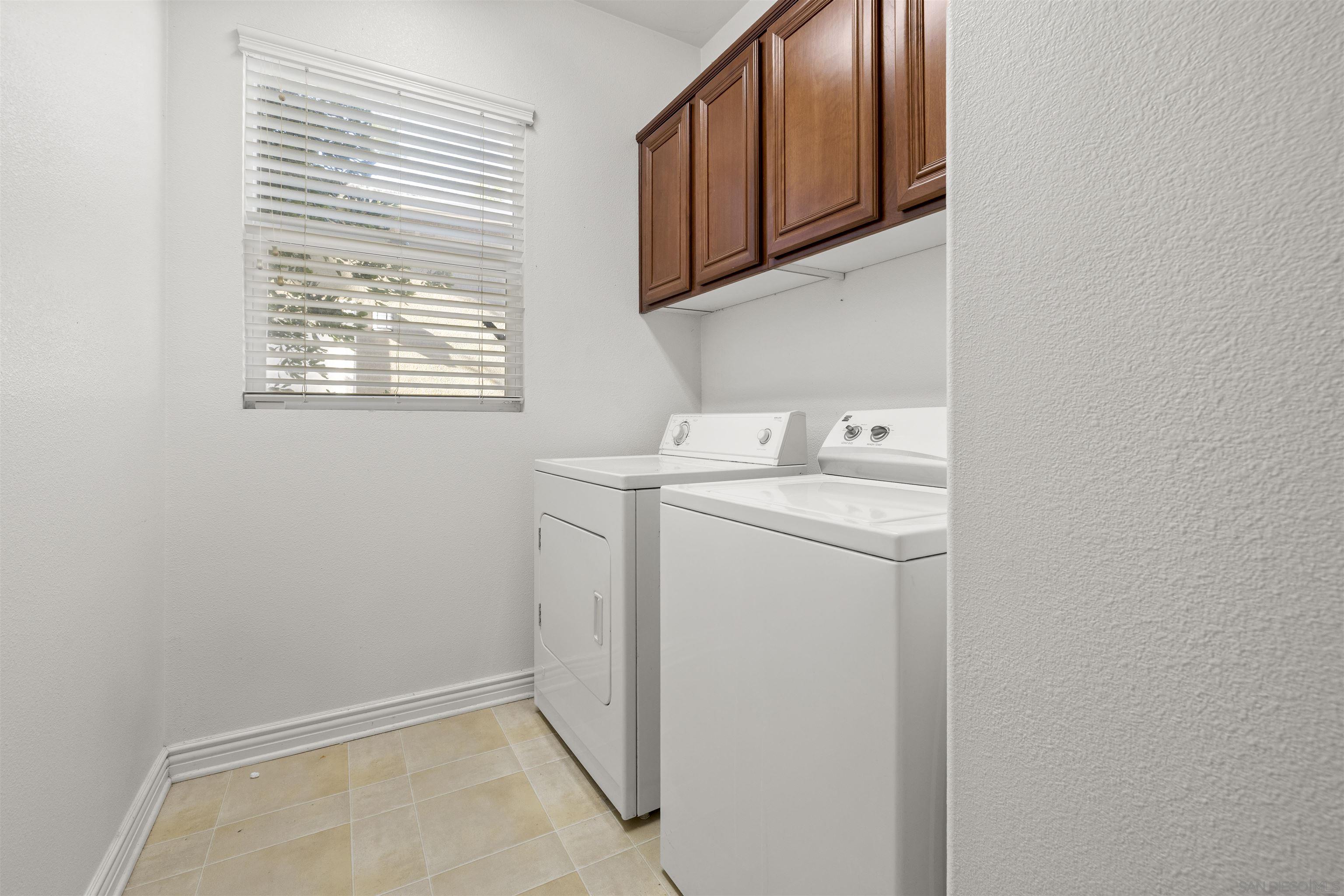 Detail Gallery Image 10 of 33 For 9093  Filaree Ct, Corona,  CA 92883 - 2 Beds | 1/1 Baths