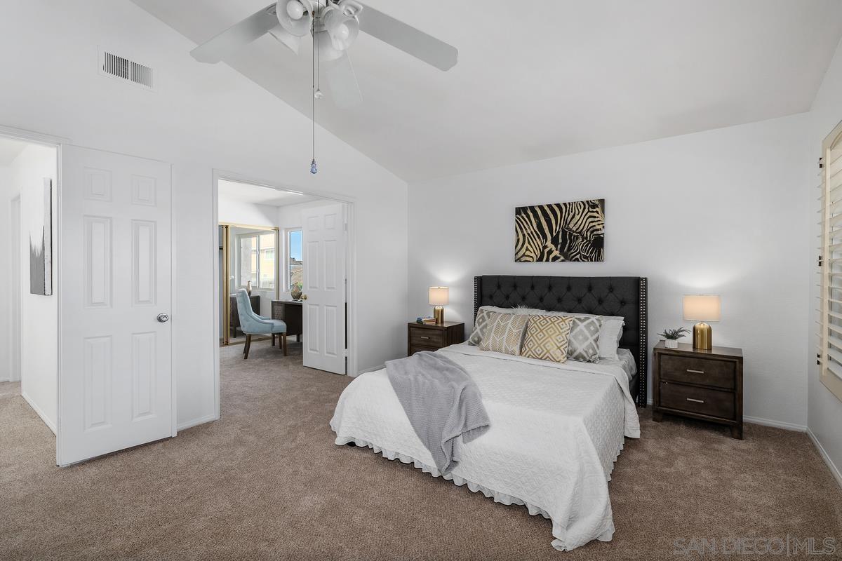 Detail Gallery Image 33 of 38 For 1095  Paseo Entrada, Chula Vista,  CA 91910 - 5 Beds | 3/1 Baths