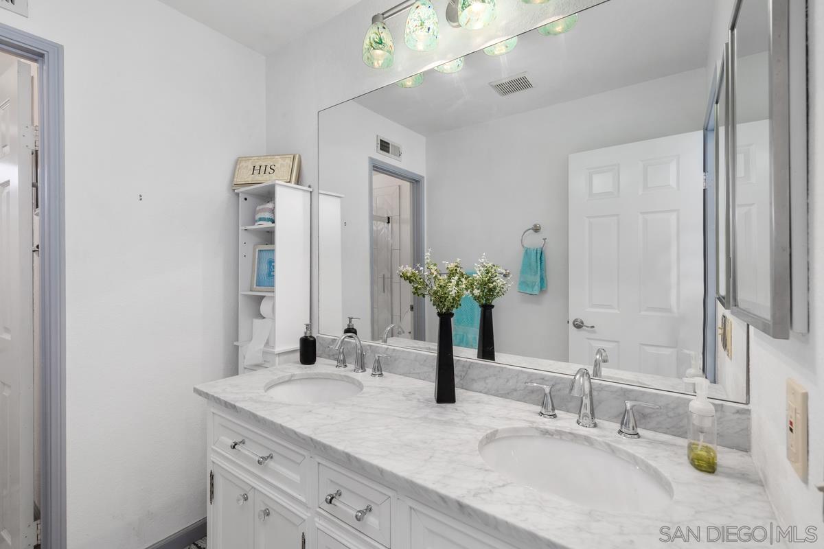 Detail Gallery Image 37 of 38 For 1095  Paseo Entrada, Chula Vista,  CA 91910 - 5 Beds | 3/1 Baths