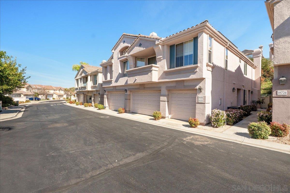 Detail Gallery Image 31 of 43 For 18696  Caminito Pasadero, San Diego,  CA 92128 - 2 Beds | 2 Baths