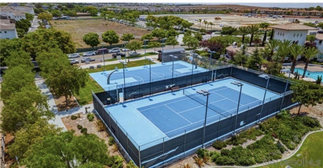 Detail Gallery Image 24 of 27 For 1627  Dunlin Avenue 1, Chula Vista,  CA 91913 - 2 Beds | 2 Baths