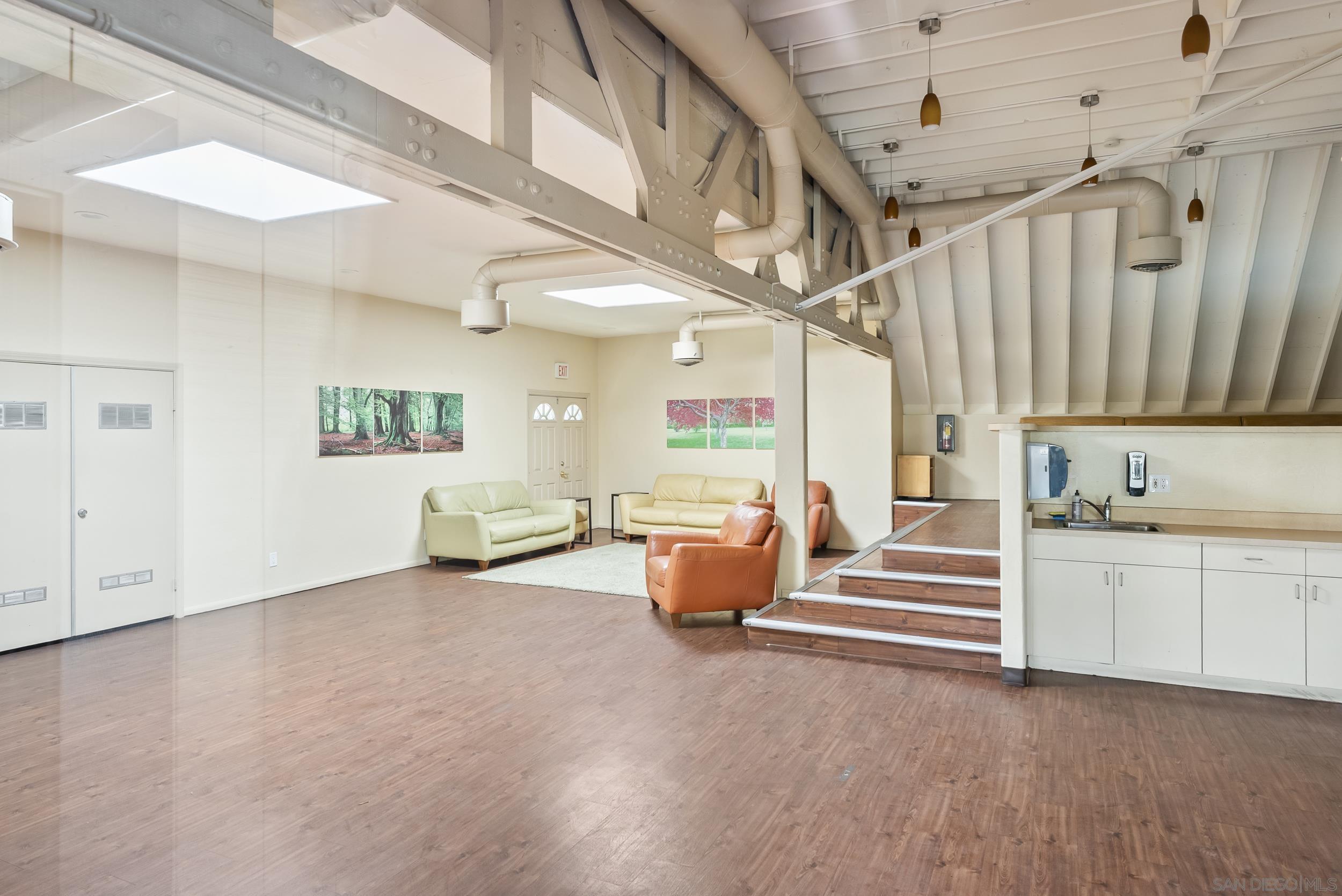 Detail Gallery Image 26 of 31 For 7938  Mission Center Ct.  #H,  San Diego,  CA 92108 - 2 Beds | 1 Baths