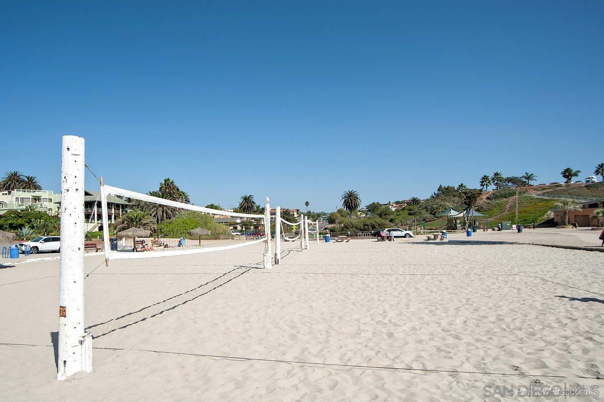 Detail Gallery Image 37 of 37 For 225  4th Street, Encinitas,  CA 92024 - 5 Beds | 4/1 Baths