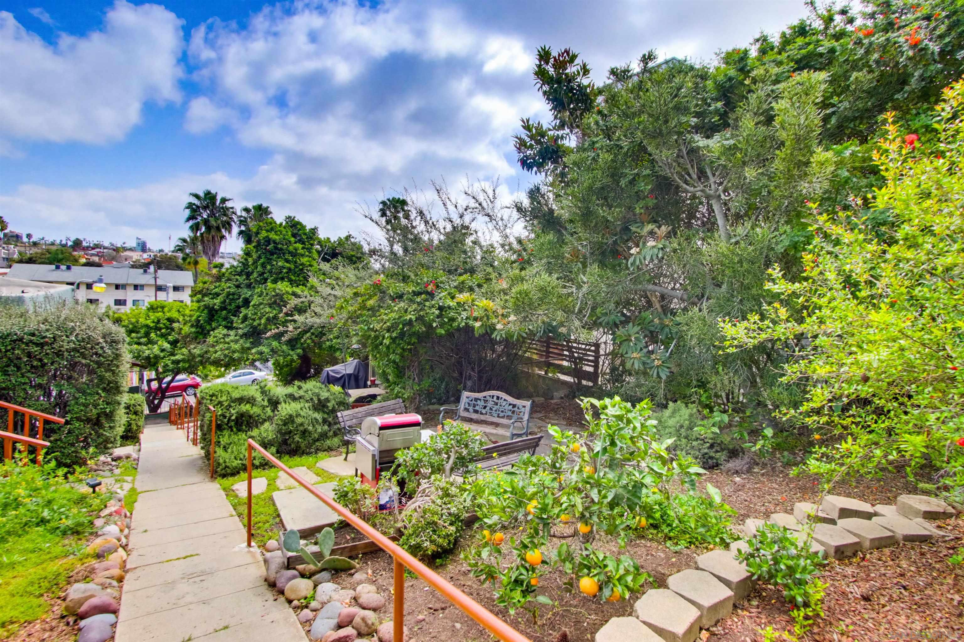 Detail Gallery Image 8 of 11 For 3938-42  Florida St, San Diego,  CA 92104 - – Beds | – Baths