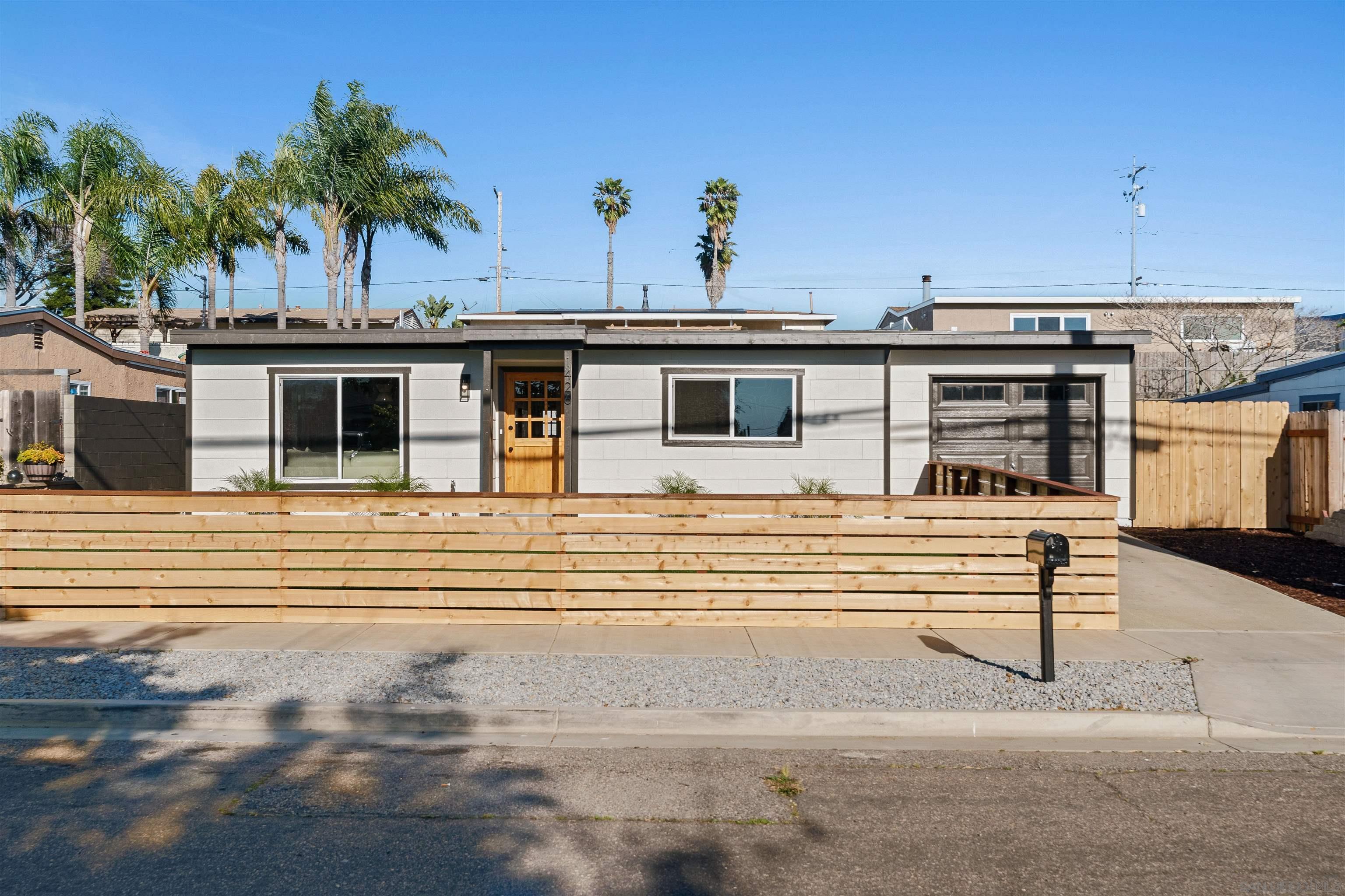 Detail Gallery Image 2 of 74 For 1426  Santa Rosa St, Oceanside,  CA 92058 - 3 Beds | 2 Baths