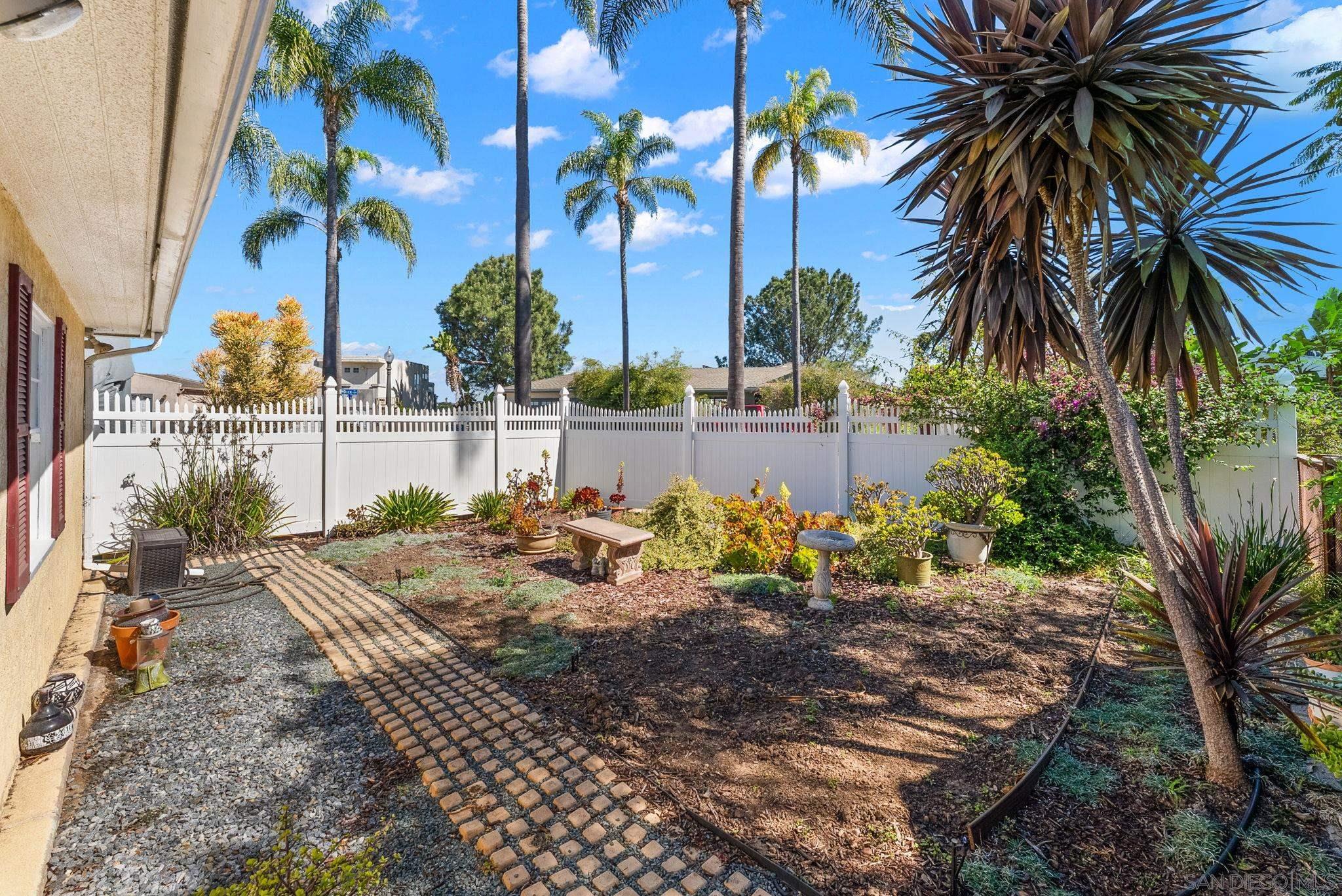 Detail Gallery Image 16 of 23 For 5025  Dick St, San Diego,  CA 92115 - 3 Beds | 2 Baths