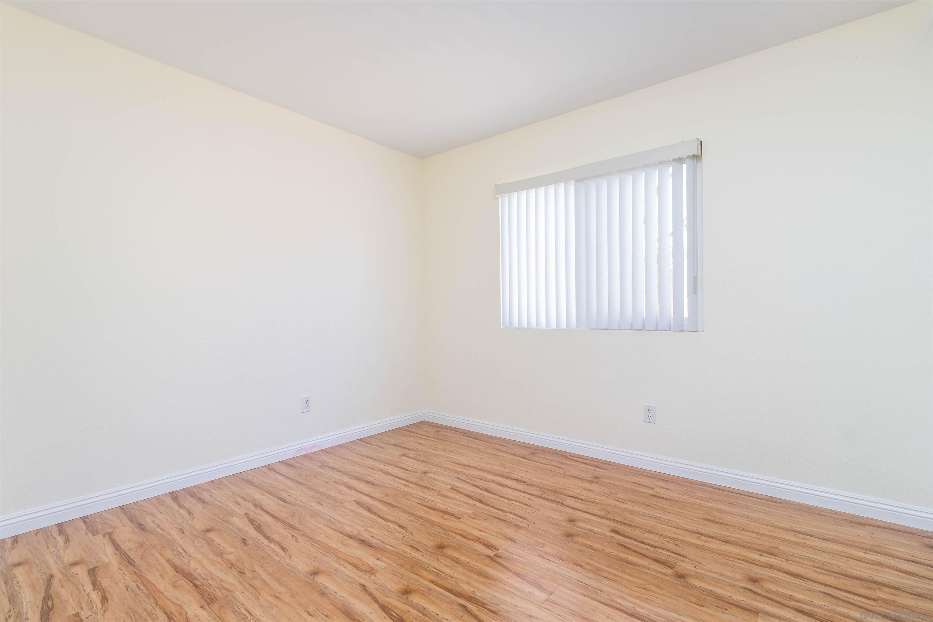 Detail Gallery Image 12 of 15 For 10385  Cheviot Ct, San Diego,  CA 92126 - 3 Beds | 2 Baths