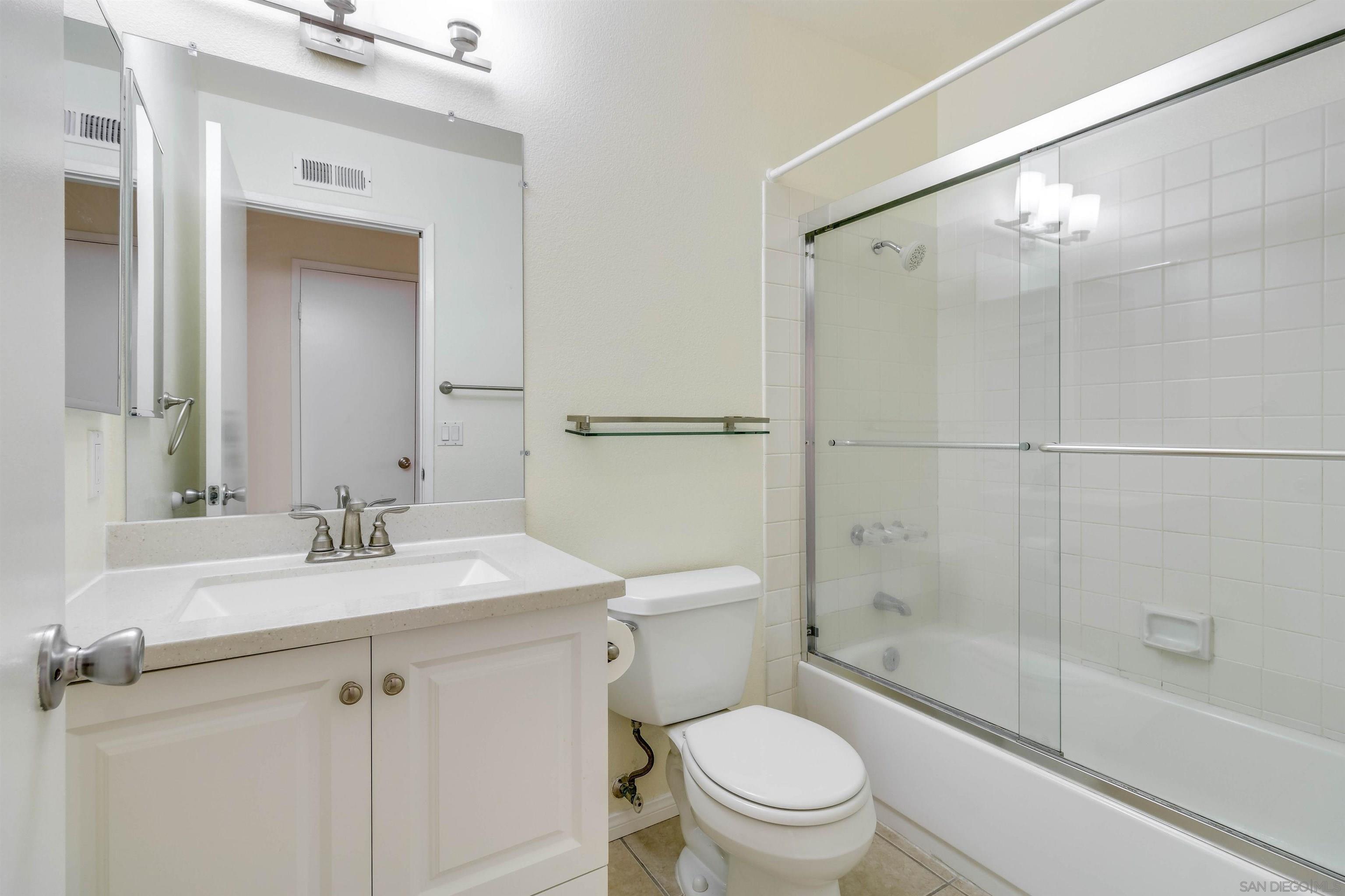 Detail Gallery Image 13 of 15 For 10385  Cheviot Ct, San Diego,  CA 92126 - 3 Beds | 2 Baths