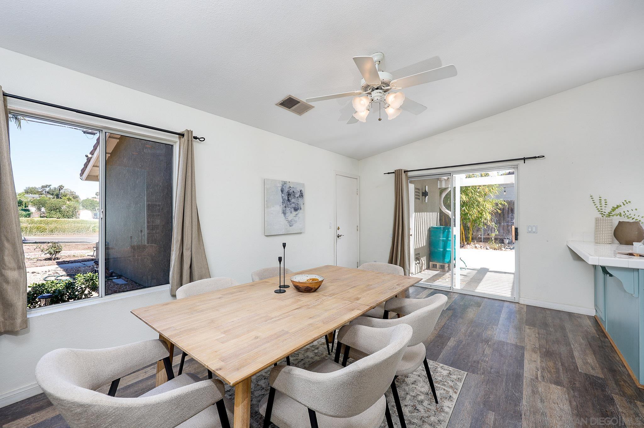 Detail Gallery Image 11 of 42 For 3529  La Mirada Dr, San Marcos,  CA 92078 - 4 Beds | 2 Baths