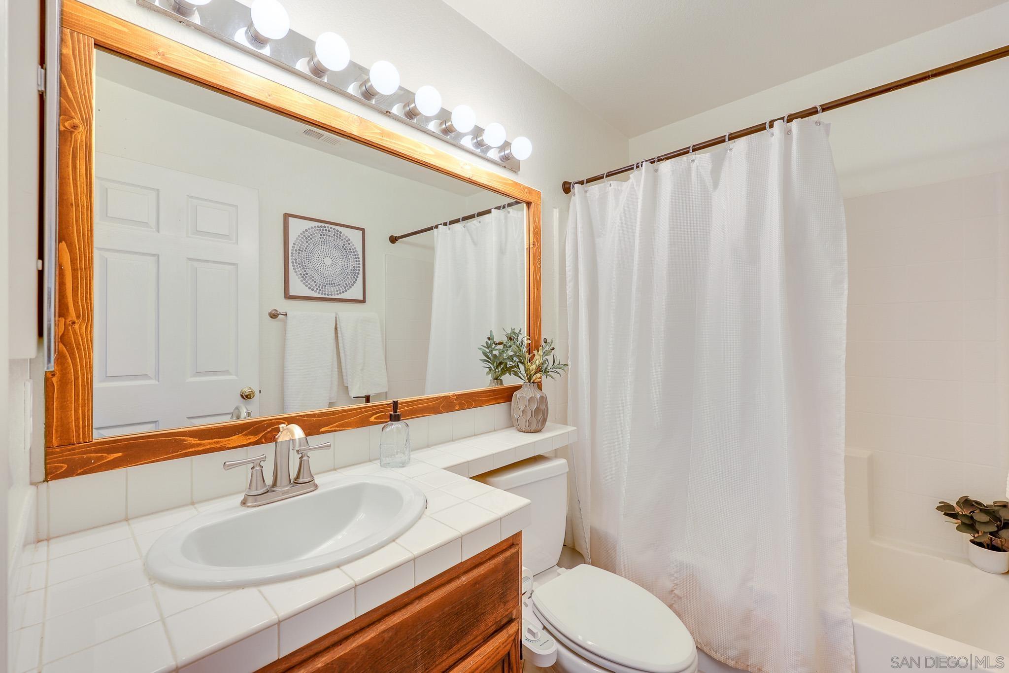 Detail Gallery Image 23 of 42 For 3529  La Mirada Dr, San Marcos,  CA 92078 - 4 Beds | 2 Baths