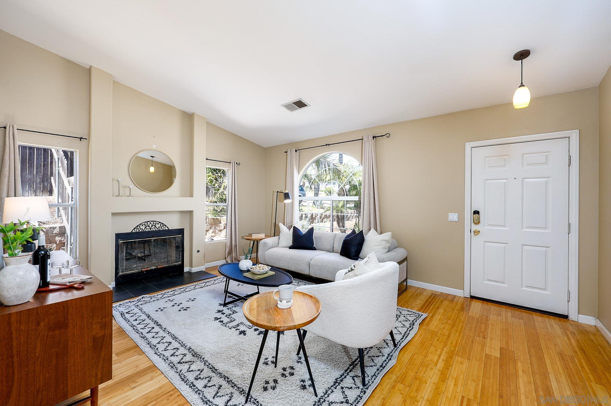 Detail Gallery Image 8 of 42 For 3529  La Mirada Dr, San Marcos,  CA 92078 - 4 Beds | 2 Baths