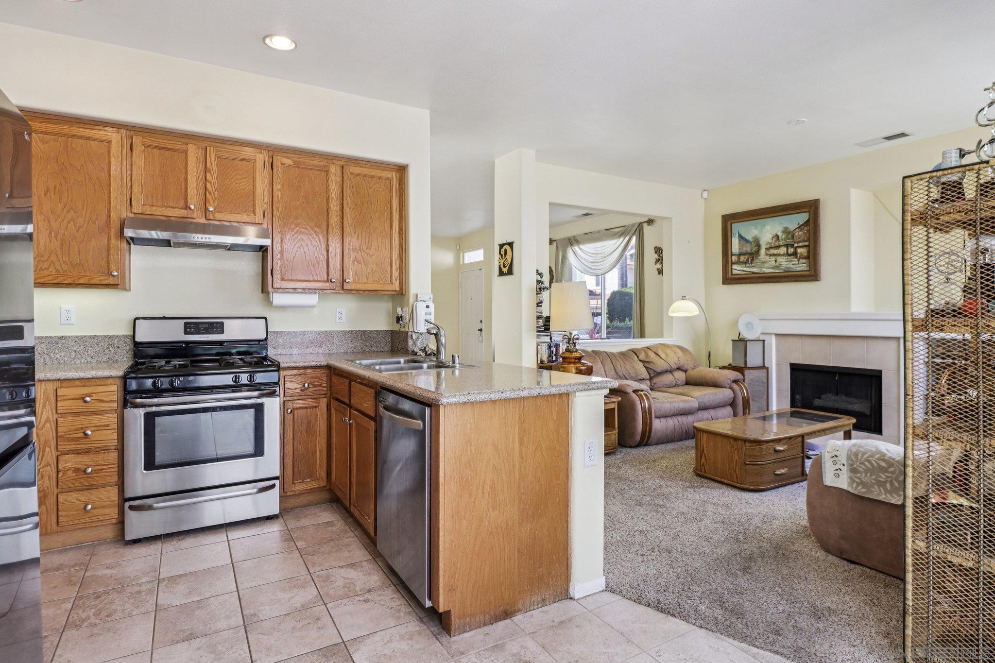 Detail Gallery Image 17 of 43 For 9468  Compass Point Dr S  #3,  San Diego,  CA 92126 - 3 Beds | 2/1 Baths