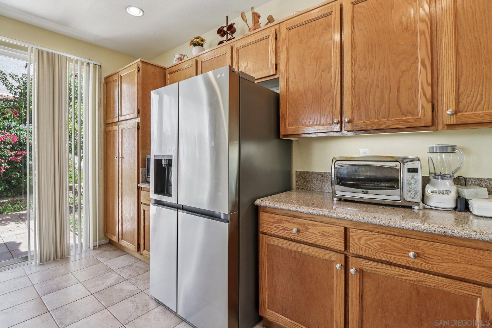 Detail Gallery Image 19 of 43 For 9468  Compass Point Dr S  #3,  San Diego,  CA 92126 - 3 Beds | 2/1 Baths