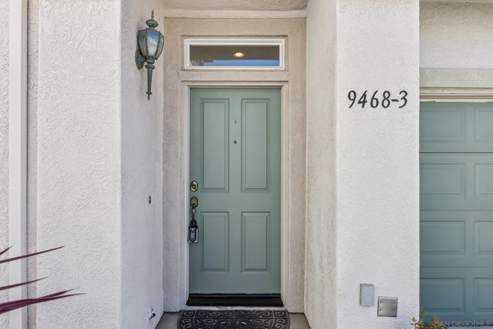 Detail Gallery Image 6 of 43 For 9468  Compass Point Dr S  #3,  San Diego,  CA 92126 - 3 Beds | 2/1 Baths