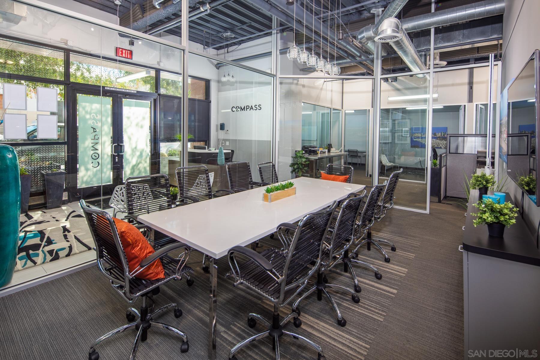 Detail Gallery Image 12 of 32 For 875  G St, San Diego,  CA 92101 - – Beds | – Baths