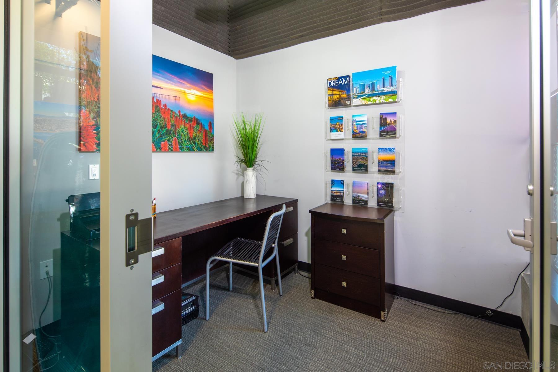 Detail Gallery Image 16 of 32 For 875  G St, San Diego,  CA 92101 - – Beds | – Baths