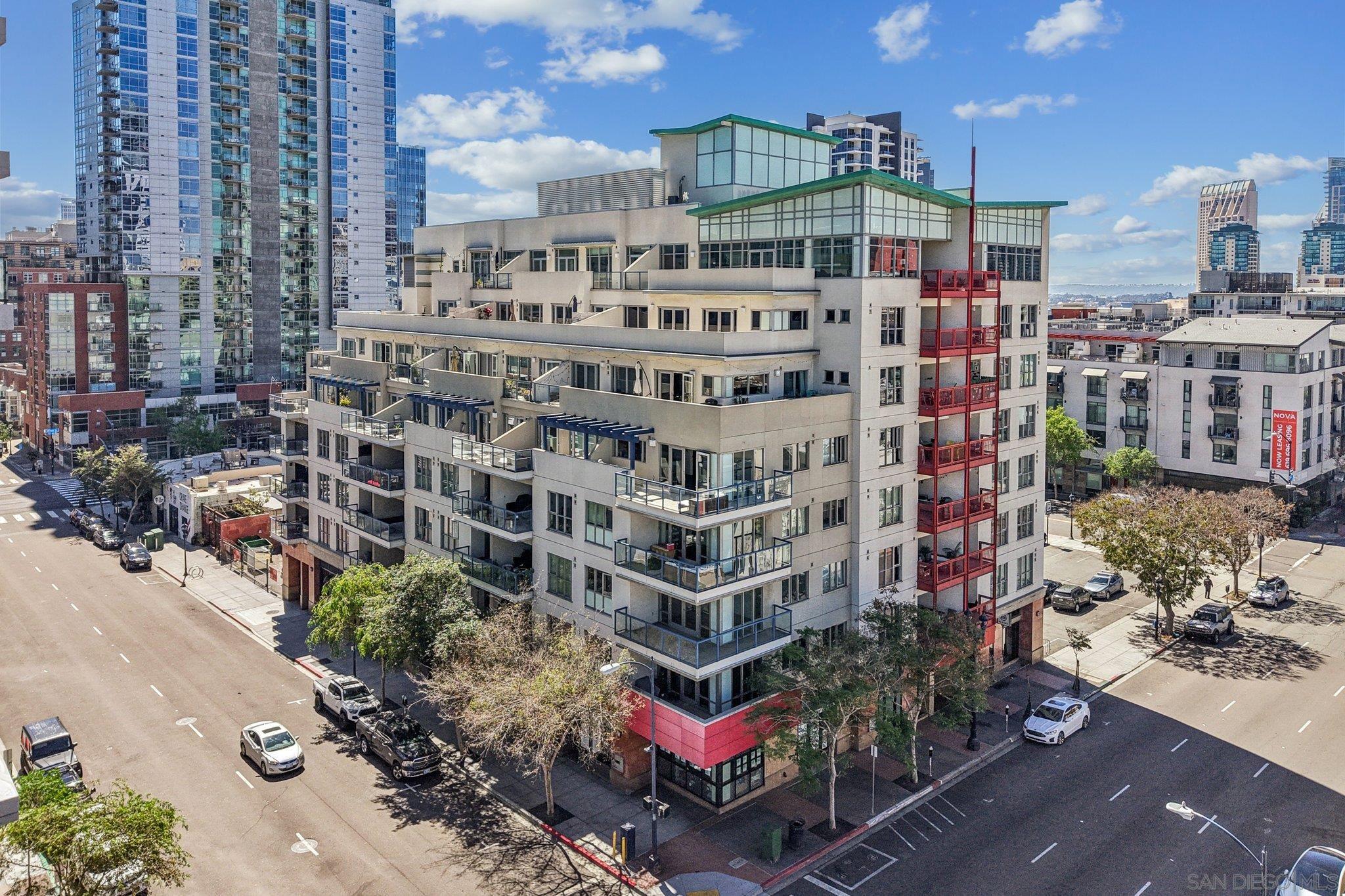 Detail Gallery Image 29 of 32 For 875  G St, San Diego,  CA 92101 - – Beds | – Baths