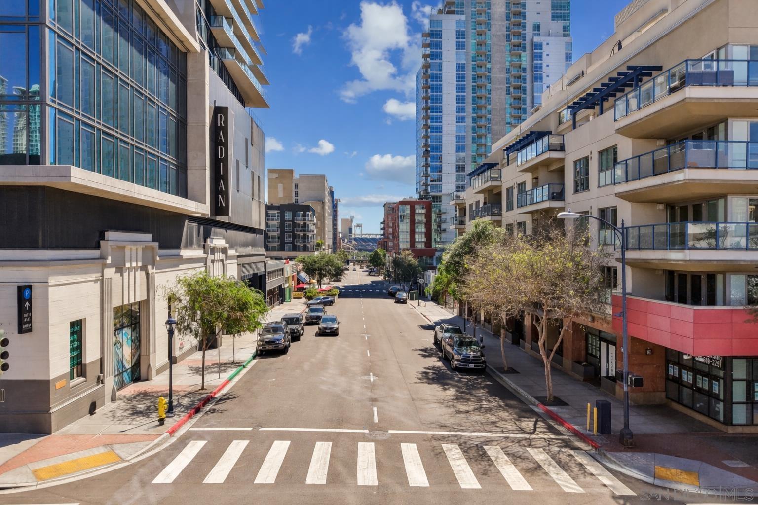 Detail Gallery Image 30 of 32 For 875  G St, San Diego,  CA 92101 - – Beds | – Baths