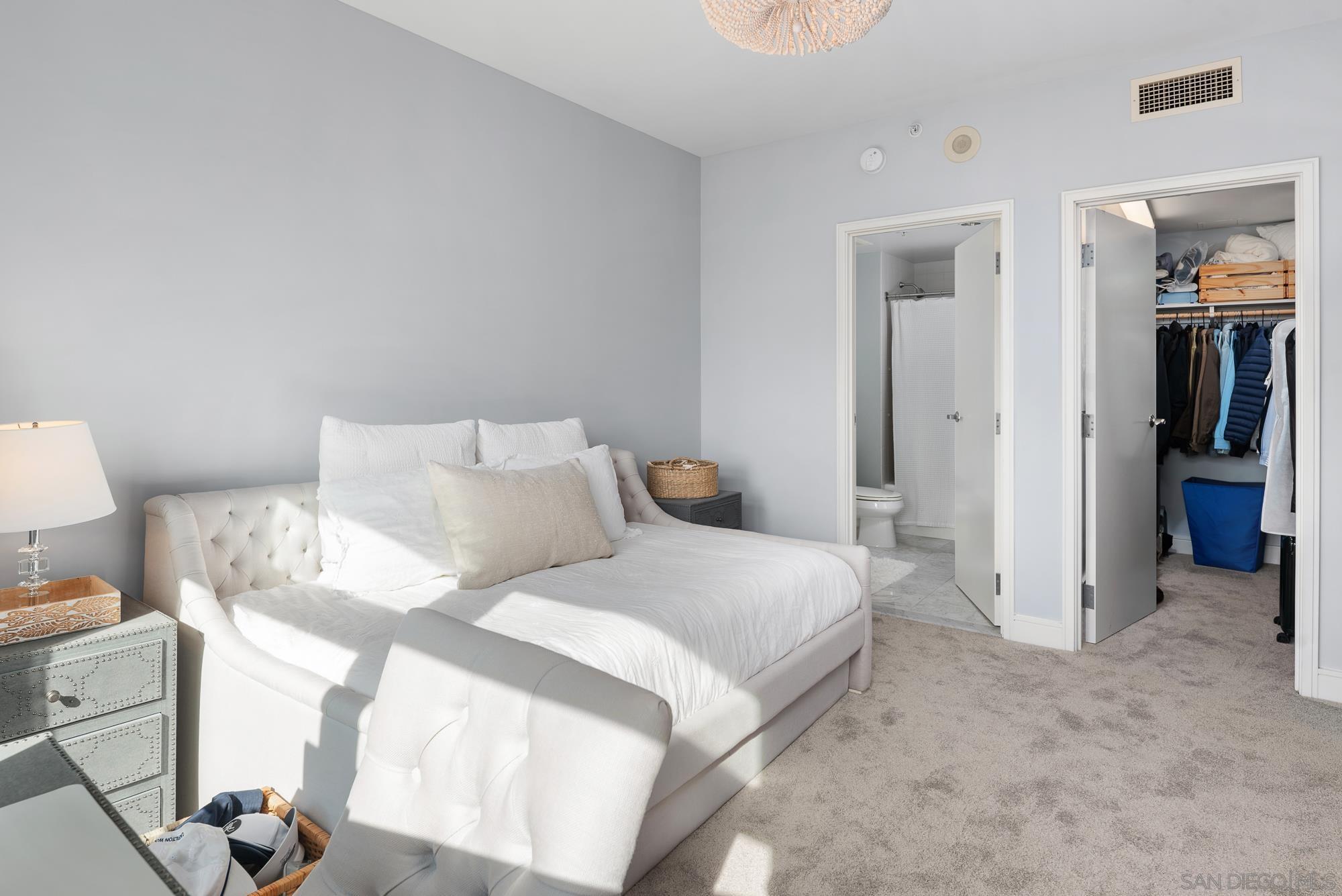 Detail Gallery Image 20 of 49 For 645  Front St  #606,  San Diego,  CA 92101 - 2 Beds | 2/1 Baths