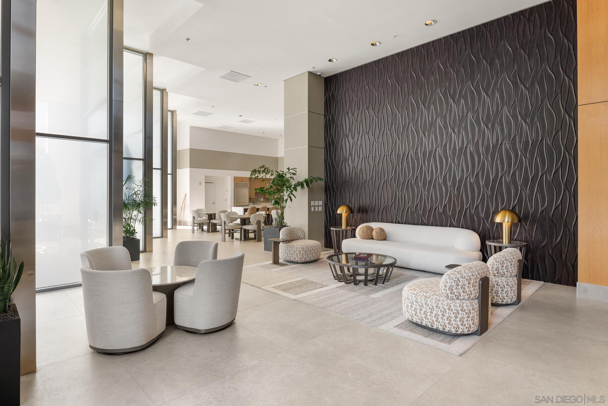 Detail Gallery Image 31 of 49 For 645  Front St  #606,  San Diego,  CA 92101 - 2 Beds | 2/1 Baths