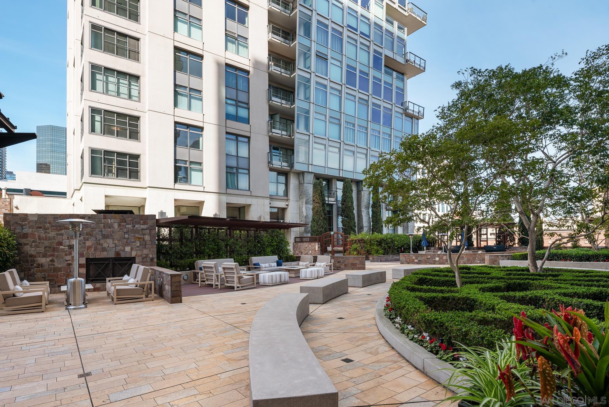 Detail Gallery Image 36 of 49 For 645  Front St  #606,  San Diego,  CA 92101 - 2 Beds | 2/1 Baths