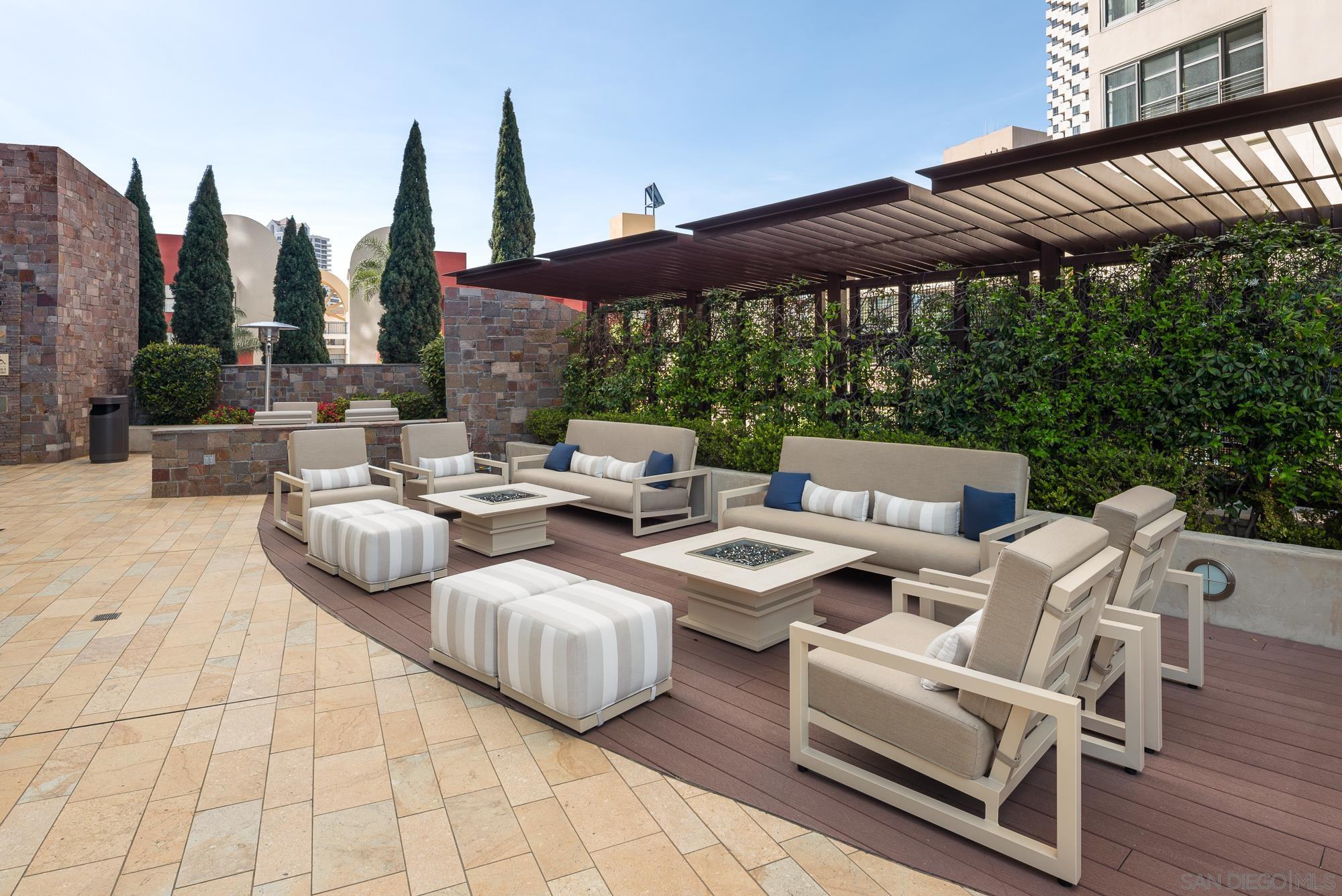 Detail Gallery Image 38 of 49 For 645  Front St  #606,  San Diego,  CA 92101 - 2 Beds | 2/1 Baths