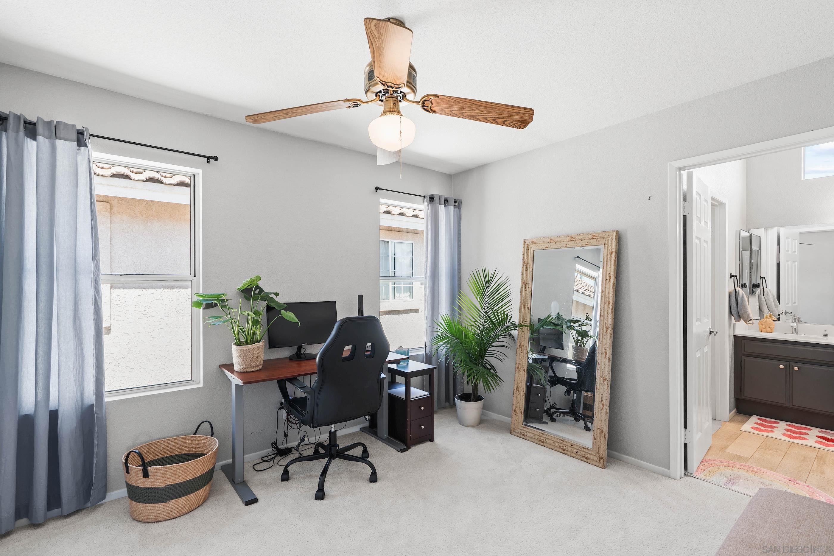 Detail Gallery Image 25 of 37 For 1593  Avenida Guillermo, Oceanside,  CA 92056 - 4 Beds | 3 Baths