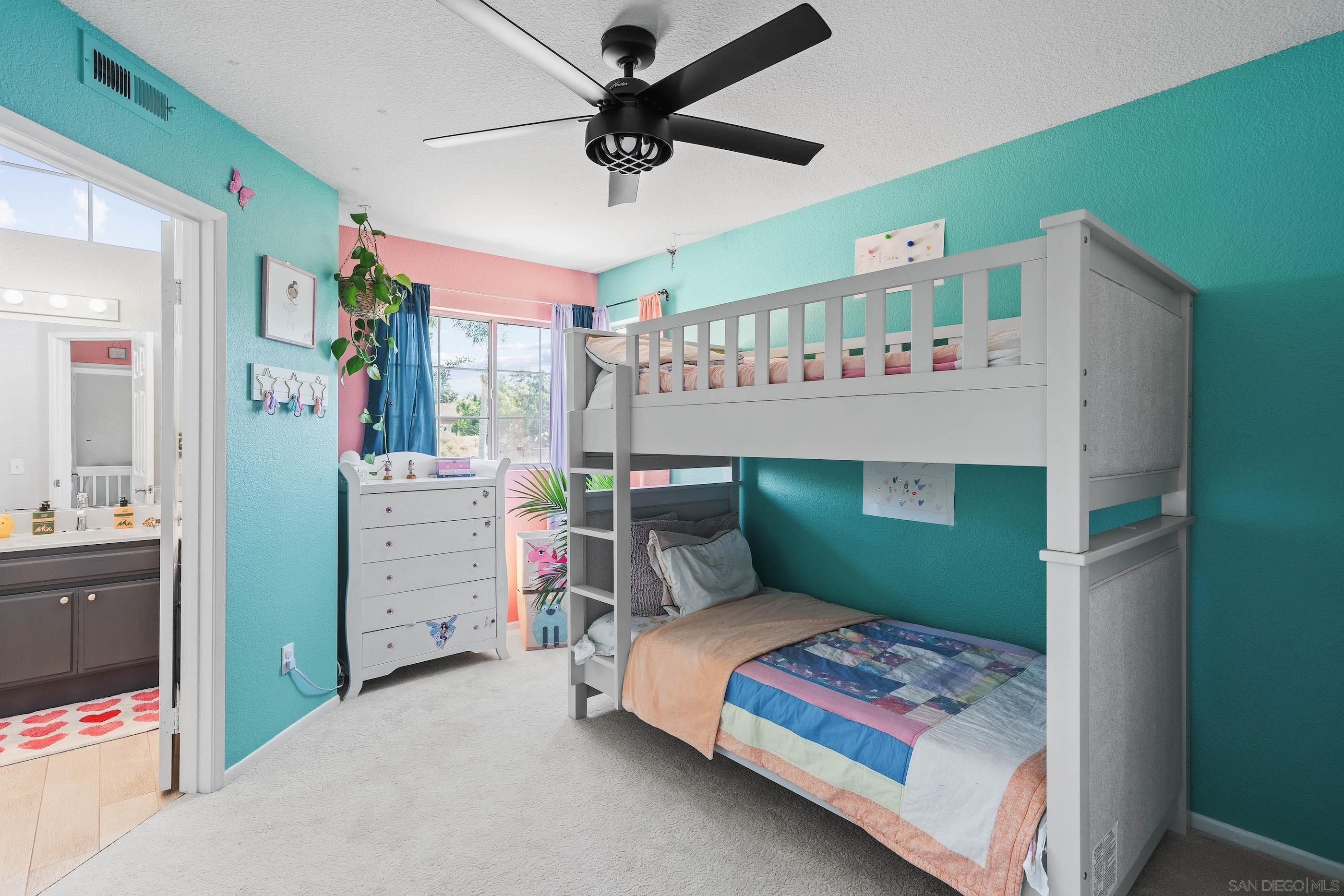 Detail Gallery Image 28 of 37 For 1593  Avenida Guillermo, Oceanside,  CA 92056 - 4 Beds | 3 Baths