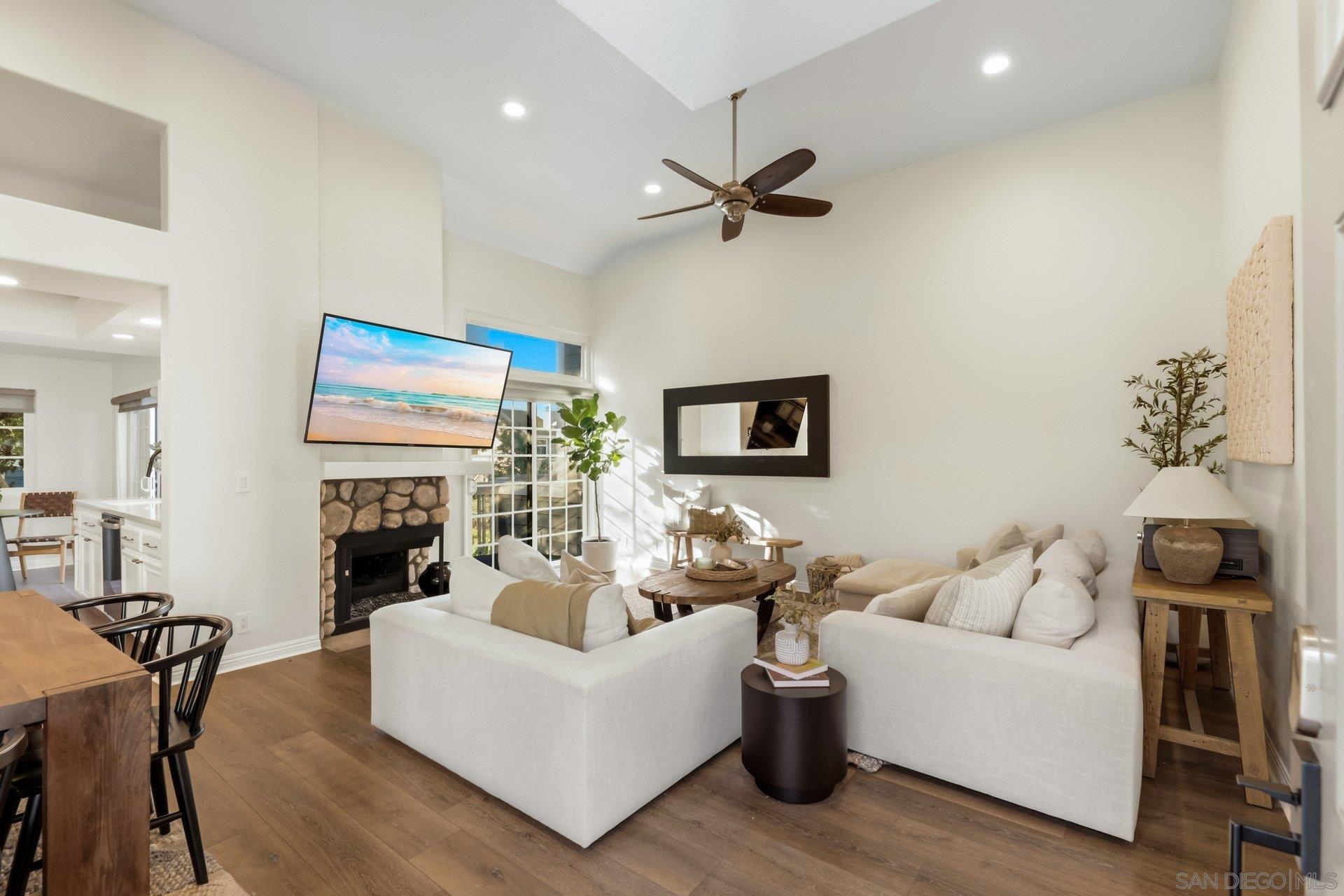 Detail Gallery Image 34 of 36 For 20321  Tidepool Cir  #205,  Huntington Beach,  CA 92646 - 2 Beds | 2 Baths