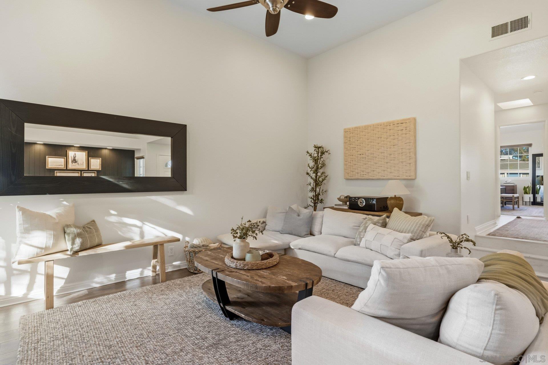 Detail Gallery Image 8 of 36 For 20321  Tidepool Cir  #205,  Huntington Beach,  CA 92646 - 2 Beds | 2 Baths